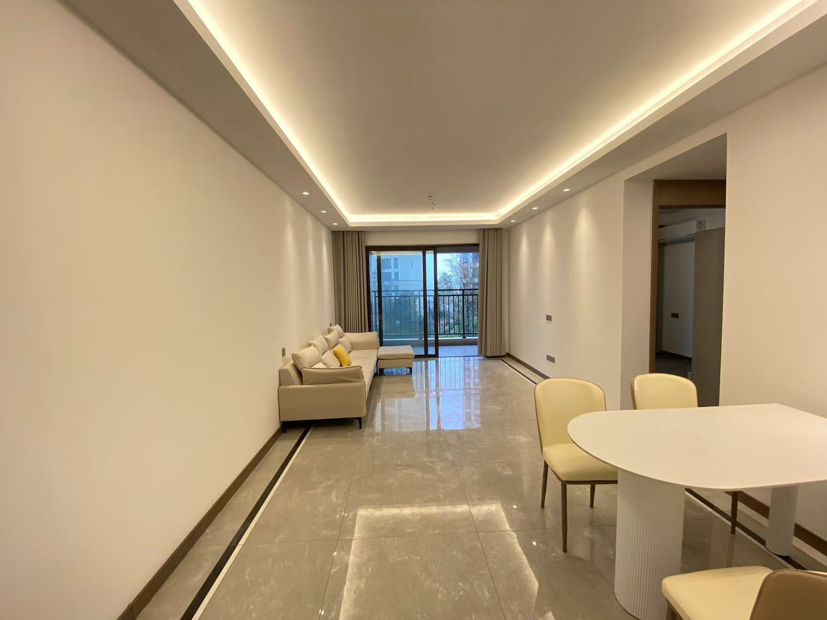 龙湖日盛奕境 3室2厅2卫 2500.0元/月 龙湖日盛奕境 3室2厅2卫 2500.0元/月室内图