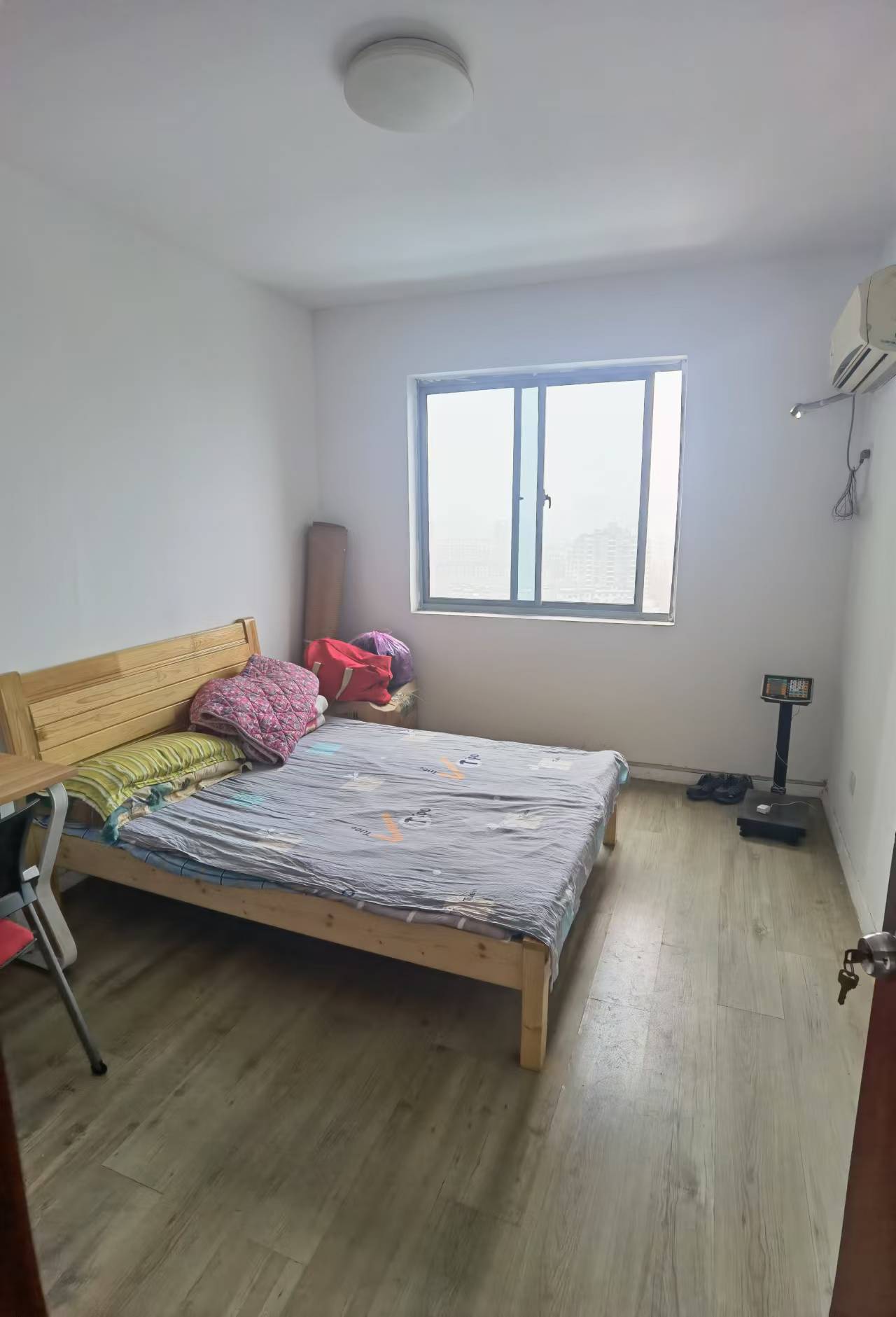 东方银座（东方摩卡）  4室2厅1卫   4600.00元/月室内图