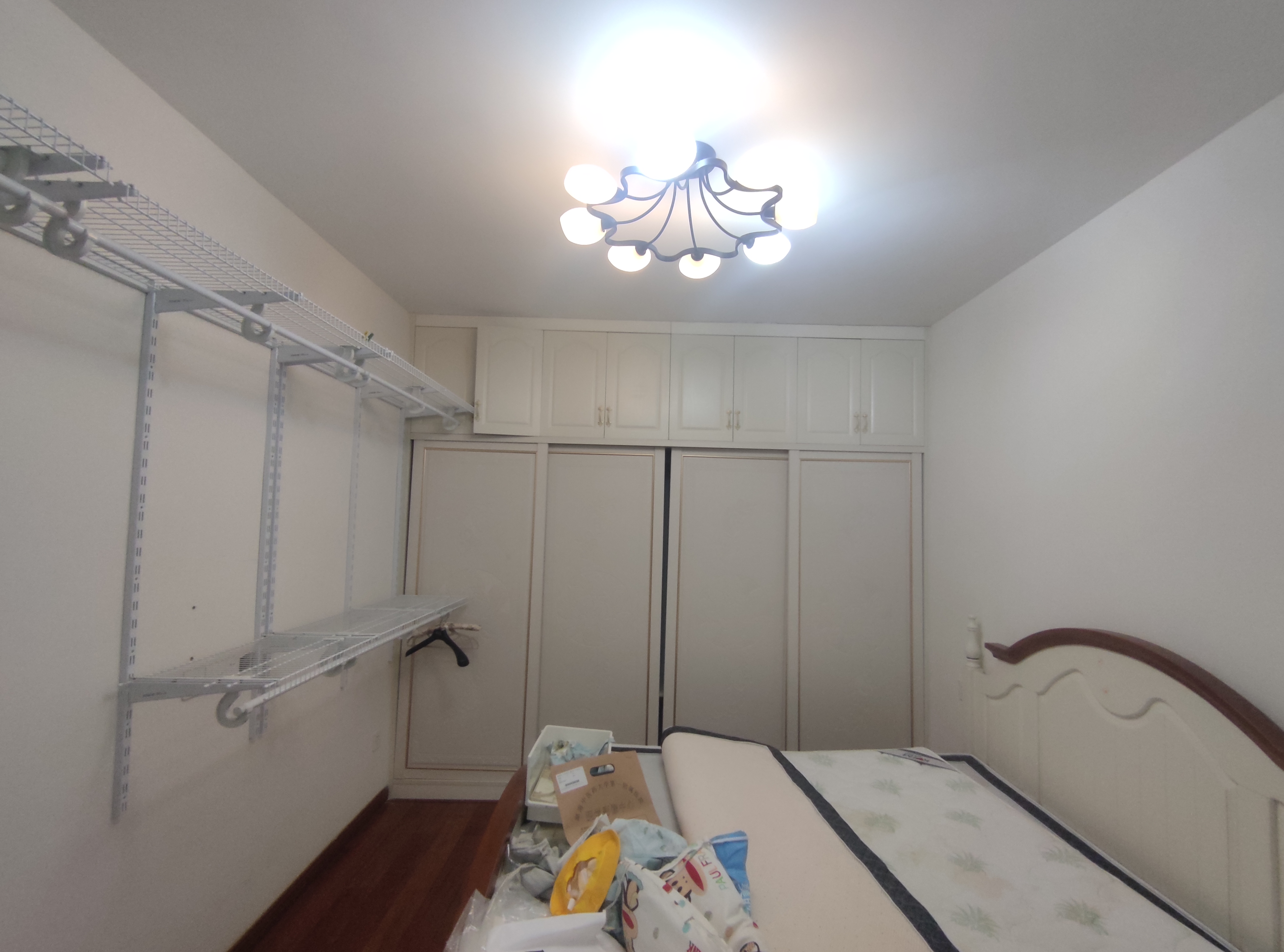 万博汇  2室1厅1卫   3500.00元/月室内图