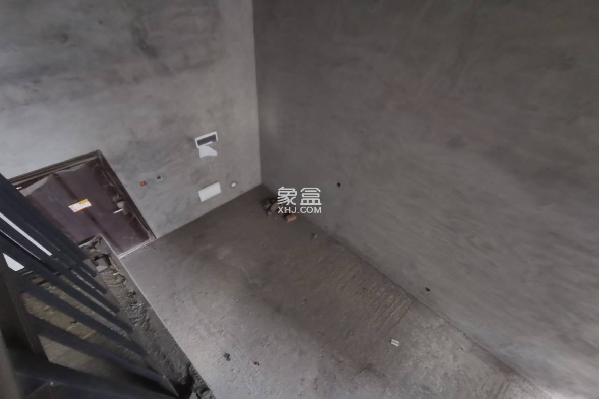 大汉月亮河畔 4室2厅2卫 1200.0元/月 大汉月亮河畔 4室2厅2卫 1200.0元/月室内图