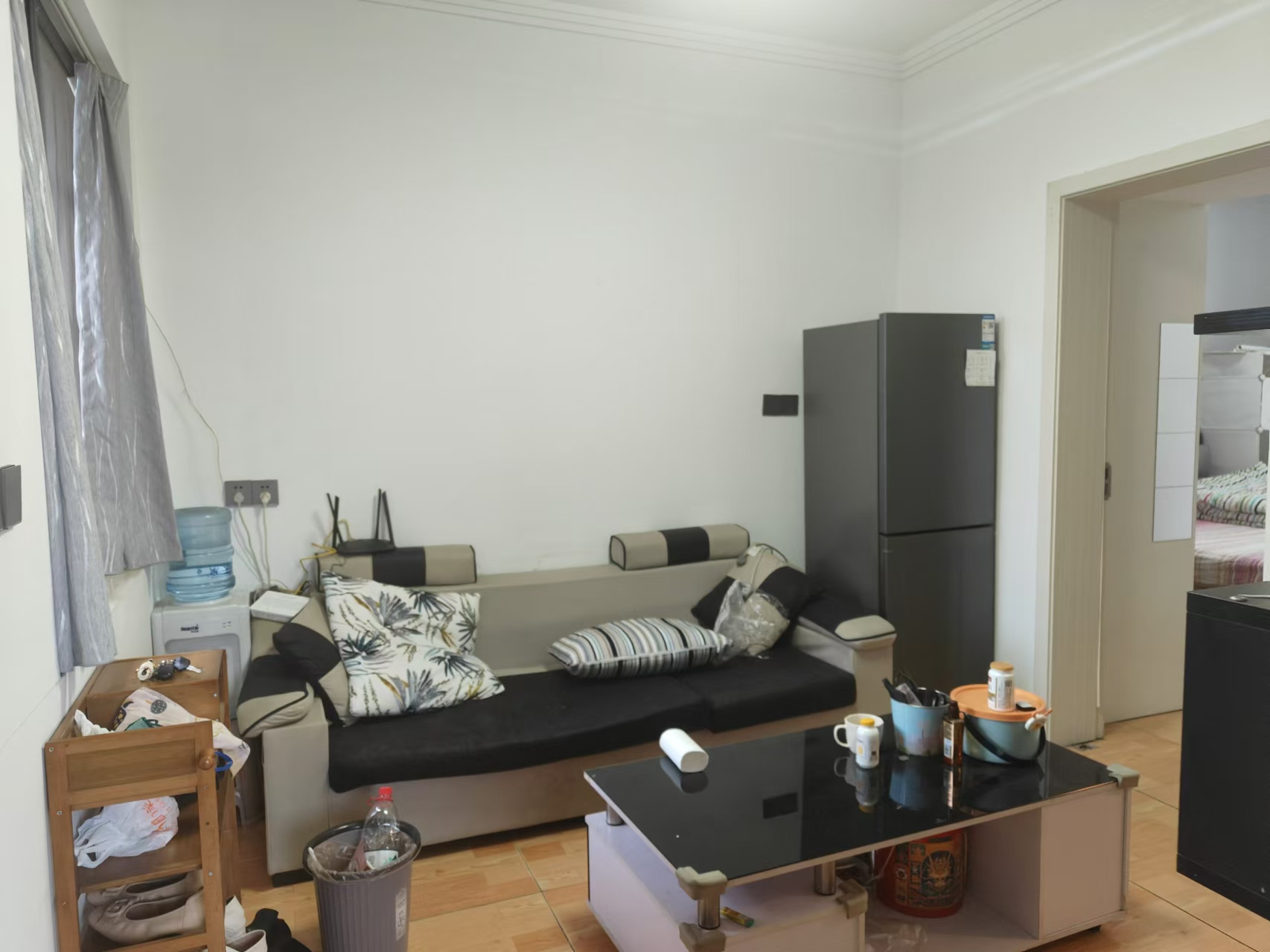 海关钢晓村 2室1厅1卫 21.8万 海关钢晓村 2室1厅1卫 21.8万室内图