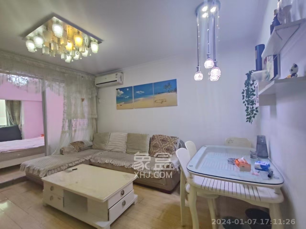 先锋东外滩  1室1厅1卫    1700.0元/月室内图