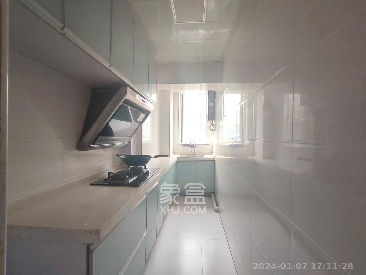 先锋东外滩  1室1厅1卫    1700.0元/月室内图