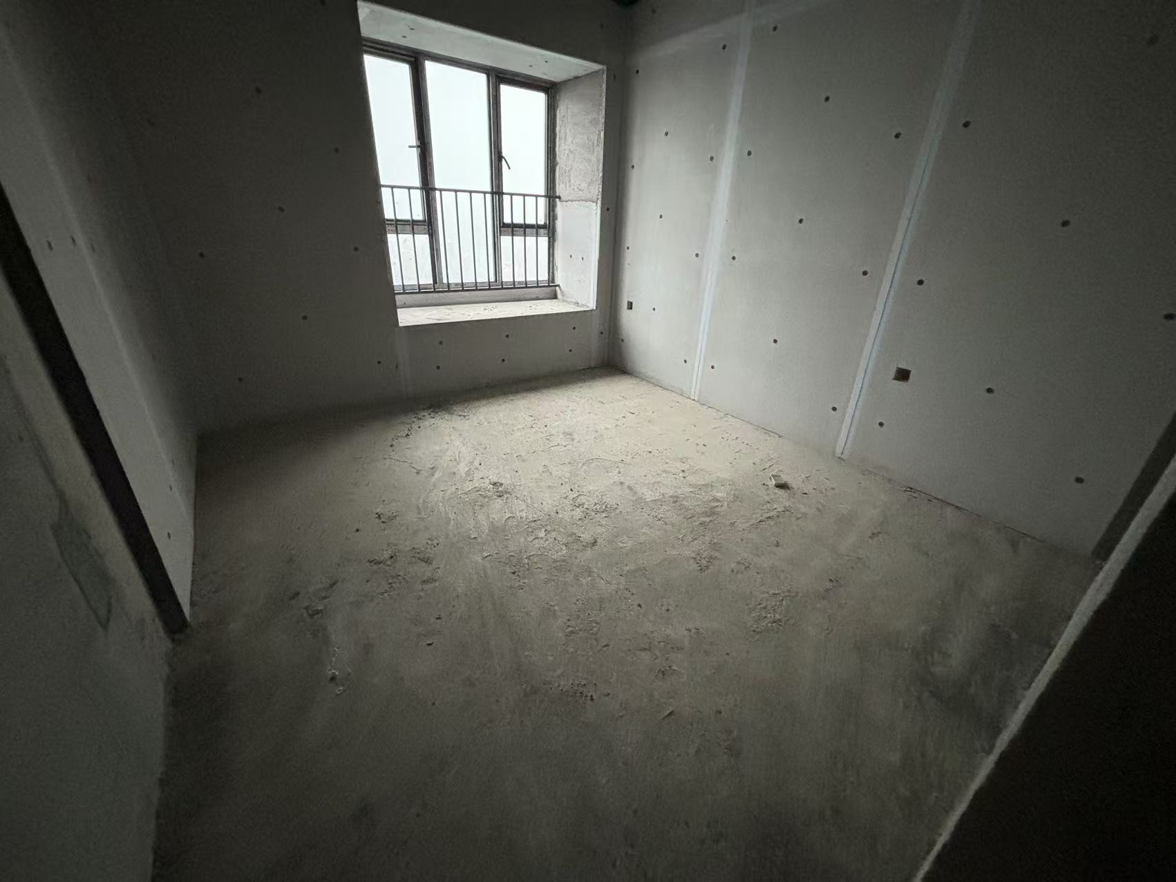 汉唐翰林府 4室2厅2卫 1500.0元/月 汉唐翰林府 4室2厅2卫 1500.0元/月室内图