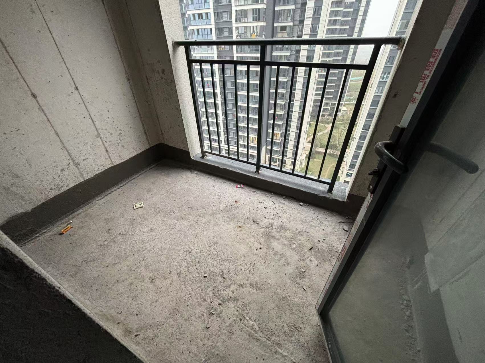 汉唐翰林府 4室2厅2卫 1500.0元/月 汉唐翰林府 4室2厅2卫 1500.0元/月室内图