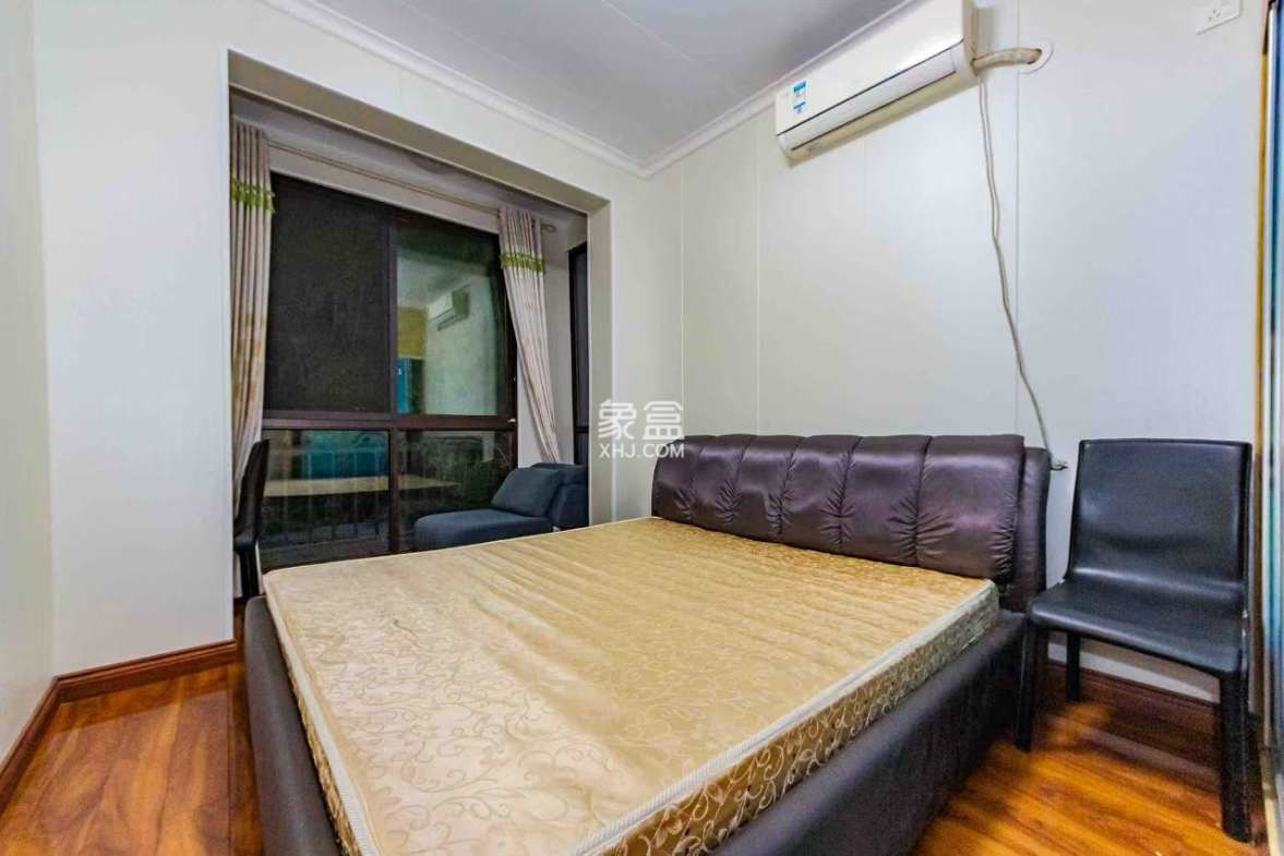 幸福考拉 3室2厅1卫 2200.0元/月 幸福考拉 3室2厅1卫 2200.0元/月室内图