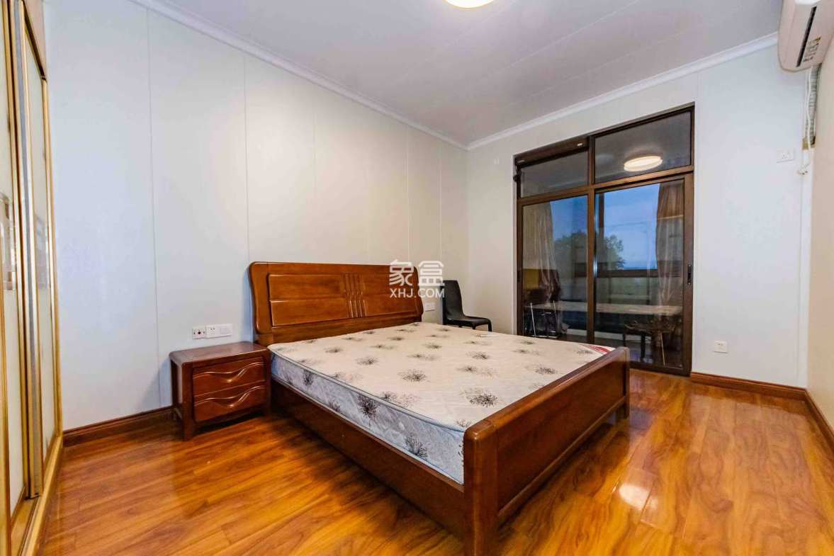 幸福考拉 3室2厅1卫 2200.0元/月 幸福考拉 3室2厅1卫 2200.0元/月室内图