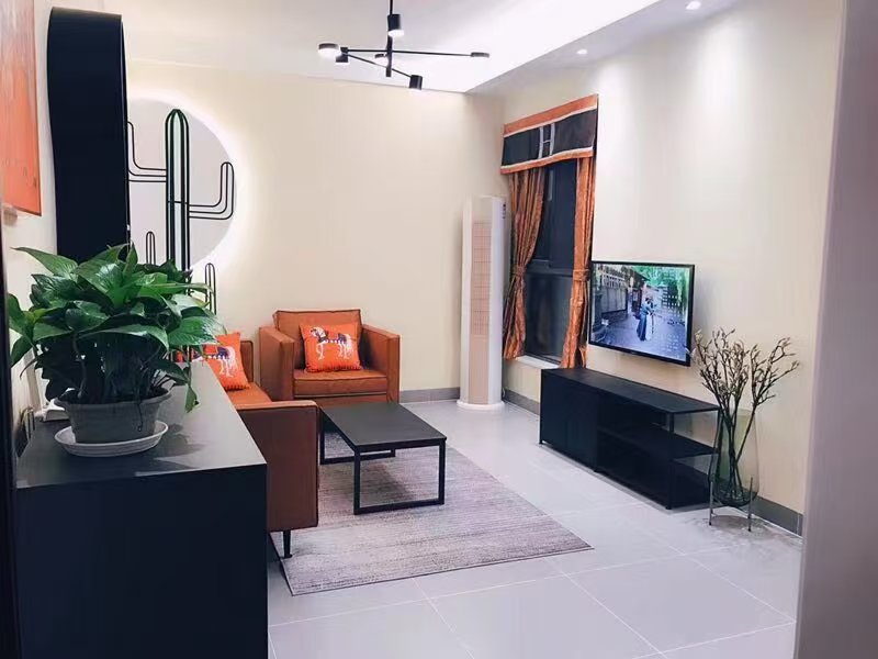 东城商业广场(东成)  1室1厅1卫    1700.0元/月 东城商业广场(东成)  1室1厅1卫    1700.0元/月室内图