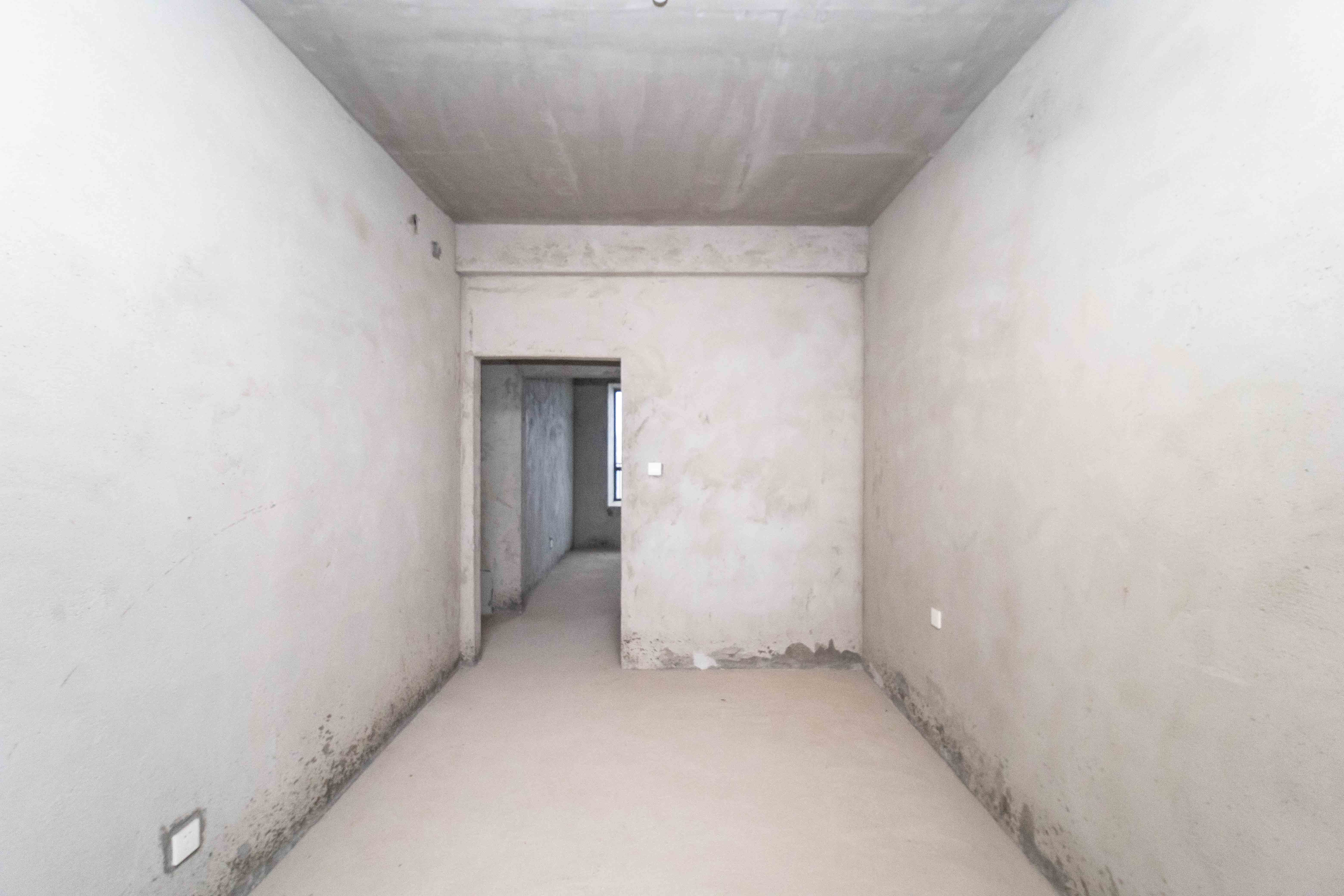 宝能公馆(美联天骄城五期) 4室2厅2卫 180.0万 宝能公馆(美联天骄城五期) 4室2厅2卫 180.0万卧室