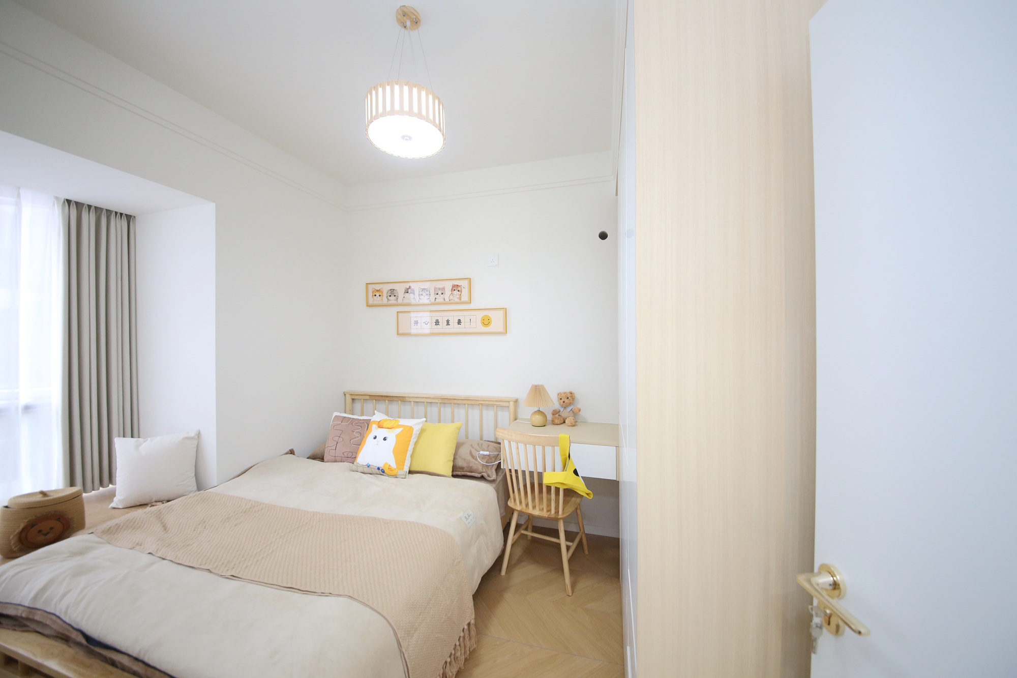 凯通国际城（凯通朝庭）  2室2厅1卫    79.8万卧室