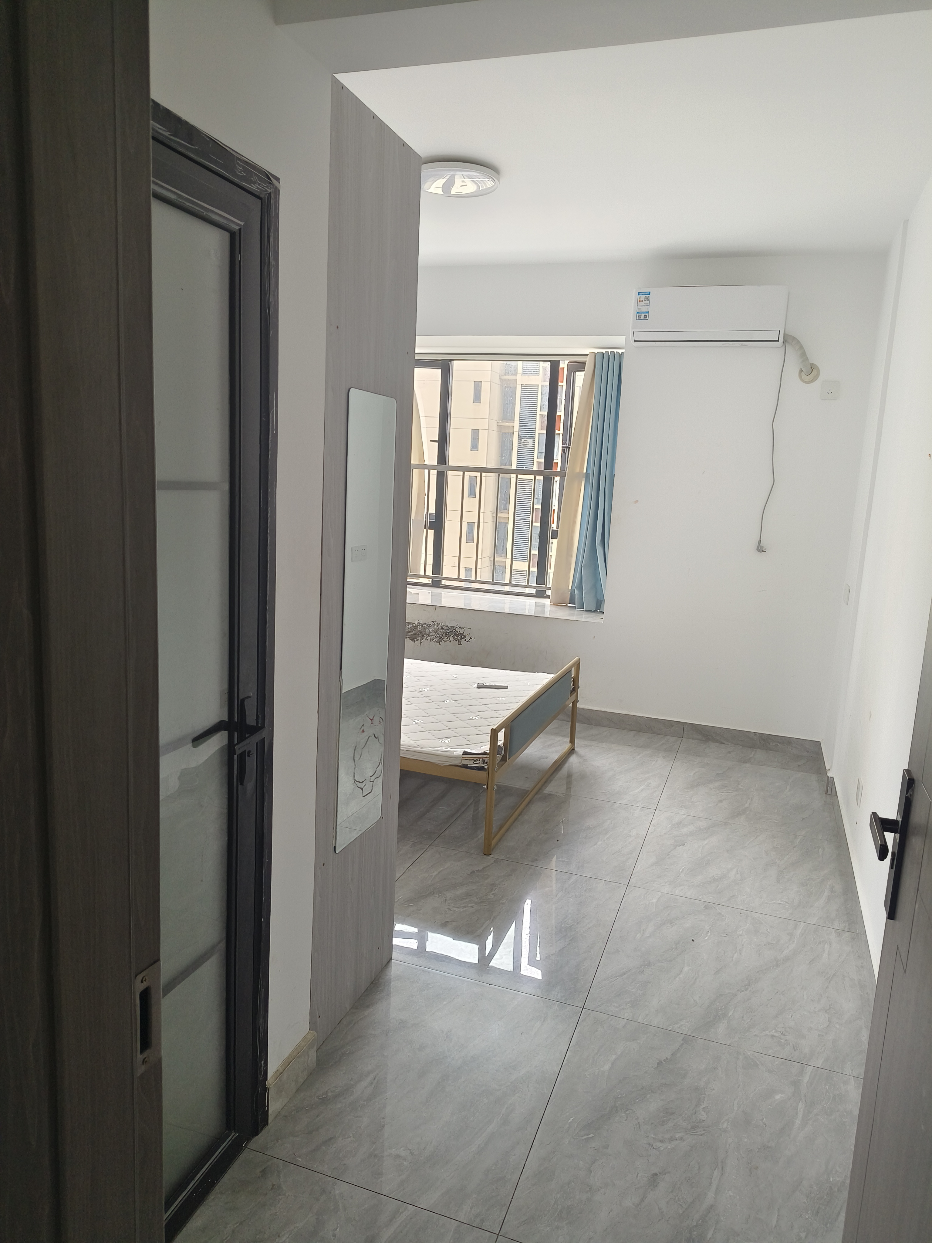 顺舟旺城 5室2厅5卫 1100.0元/月 顺舟旺城 5室2厅5卫 1100.0元/月室内图