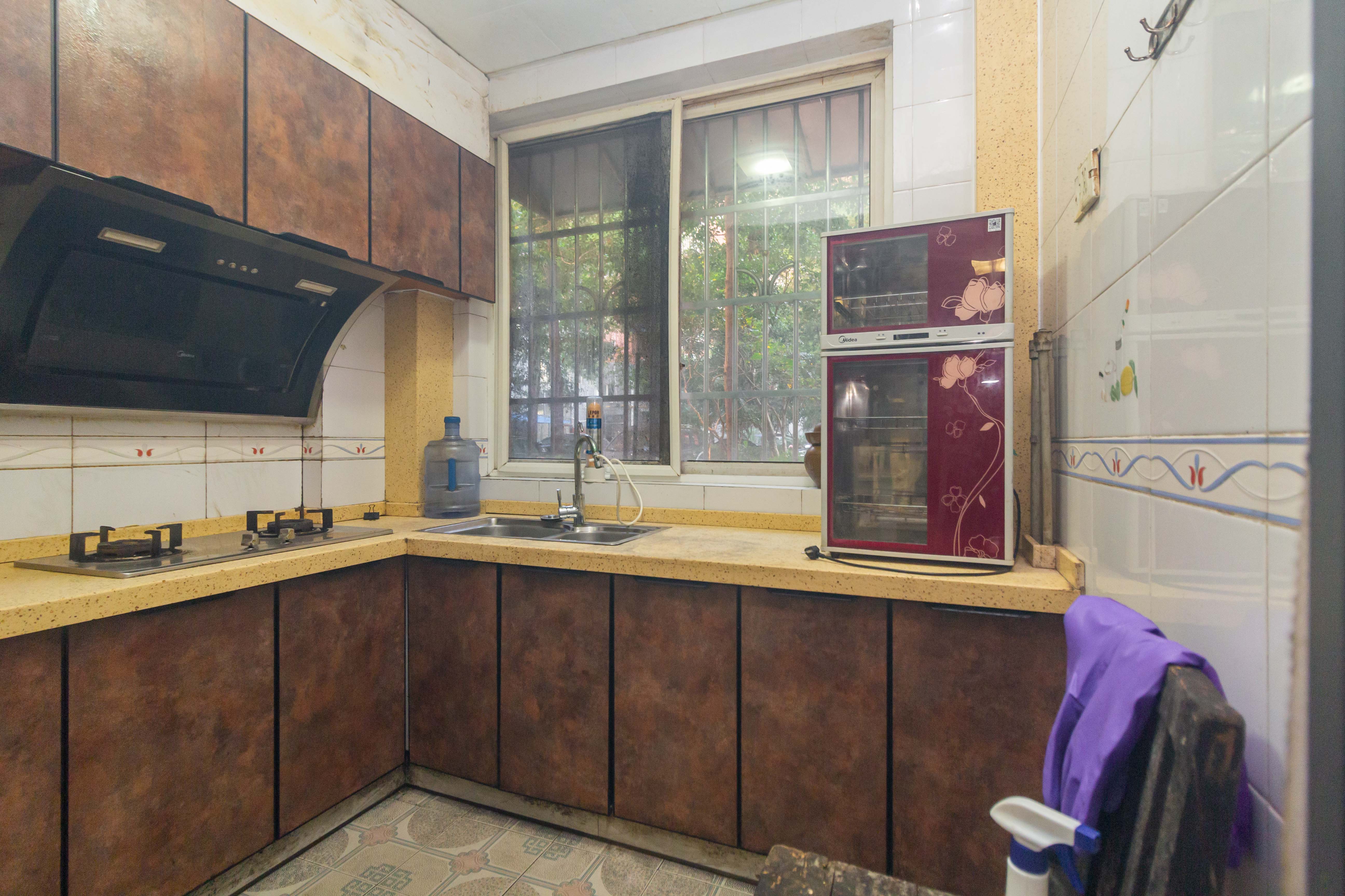 东城名苑 3室2厅2卫 1500.0元/月 东城名苑 3室2厅2卫 1500.0元/月室内图