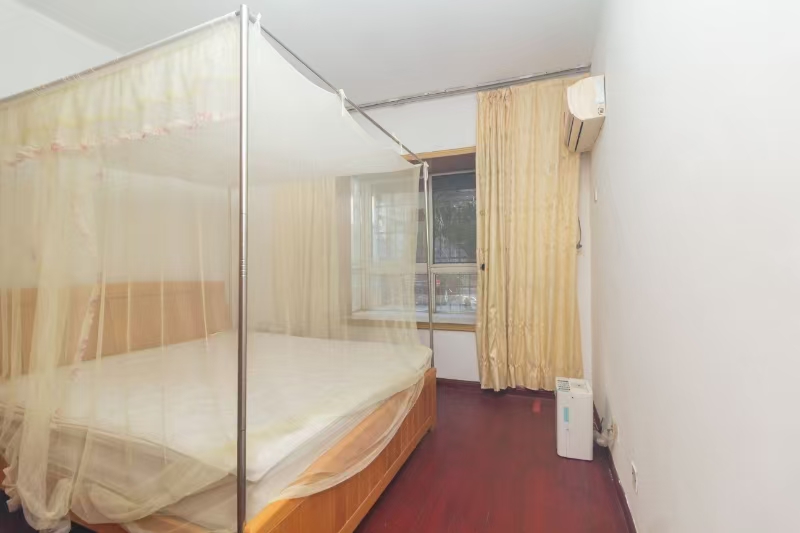 东城名苑  3室2厅2卫    1500.0元/月室内图