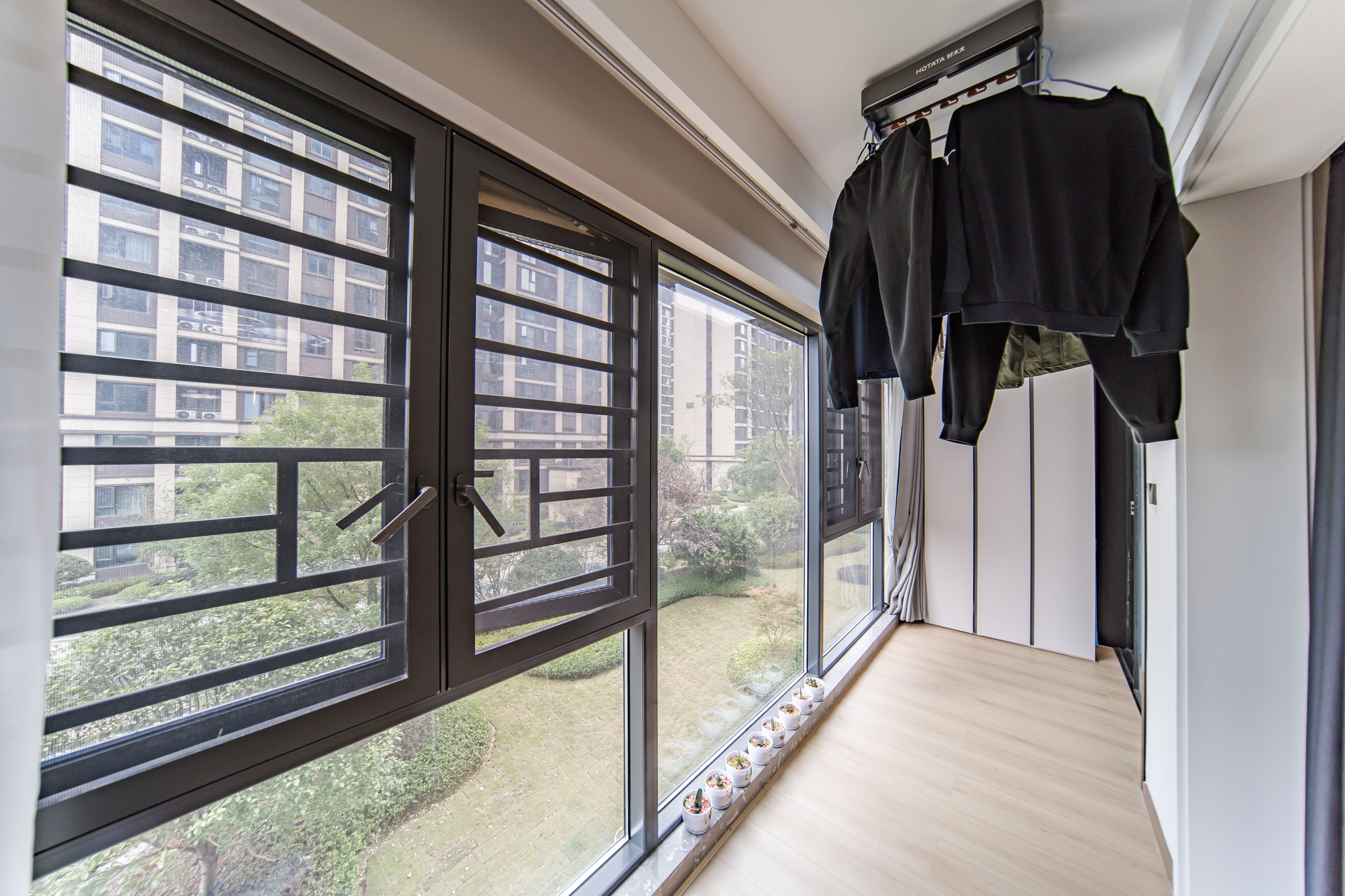 建发电建江山悦  4室2厅2卫   165.00万阳台