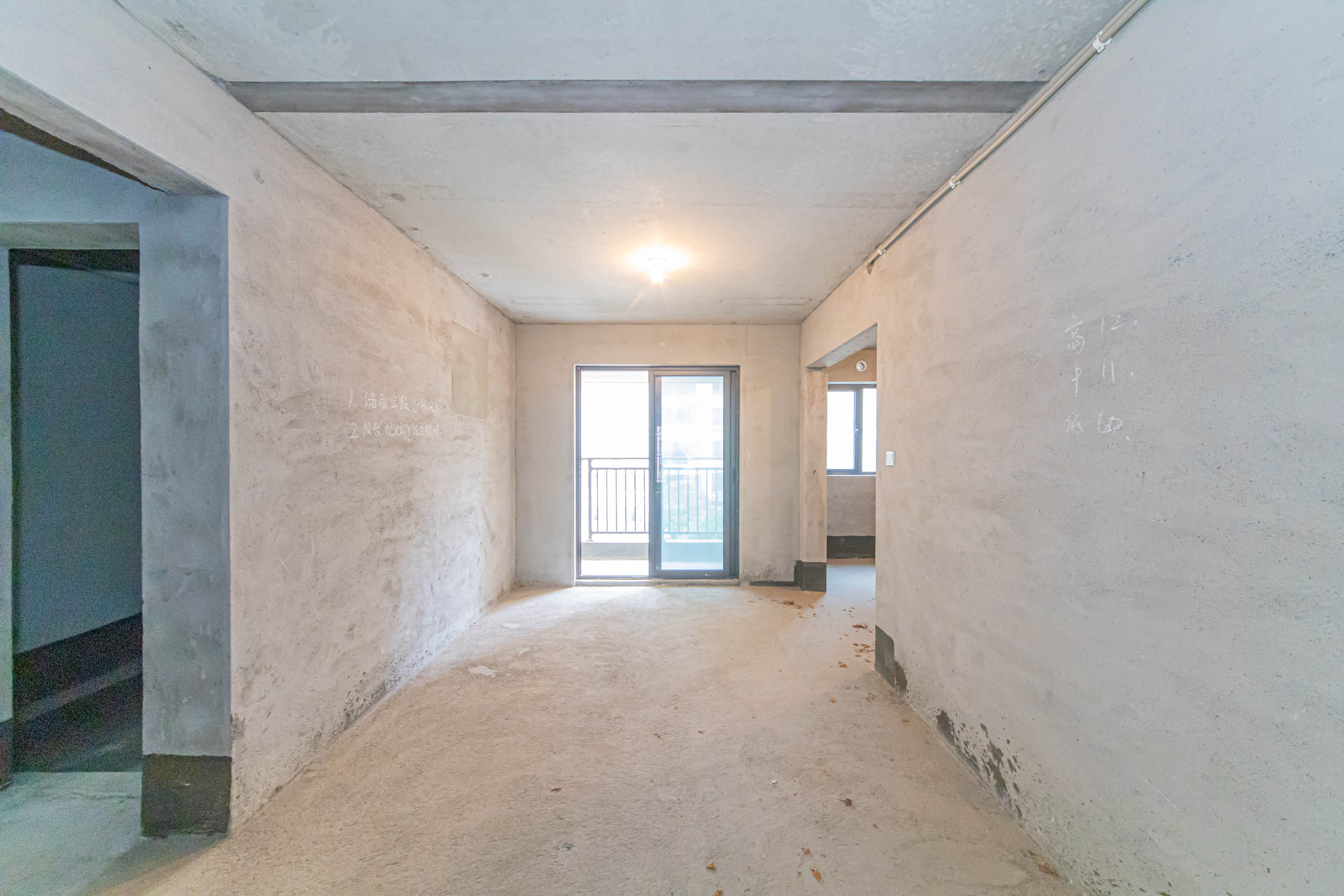 长沙美的梧桐庄园  4室2厅3卫    159.8万 长沙美的梧桐庄园  4室2厅3卫    159.8万客厅