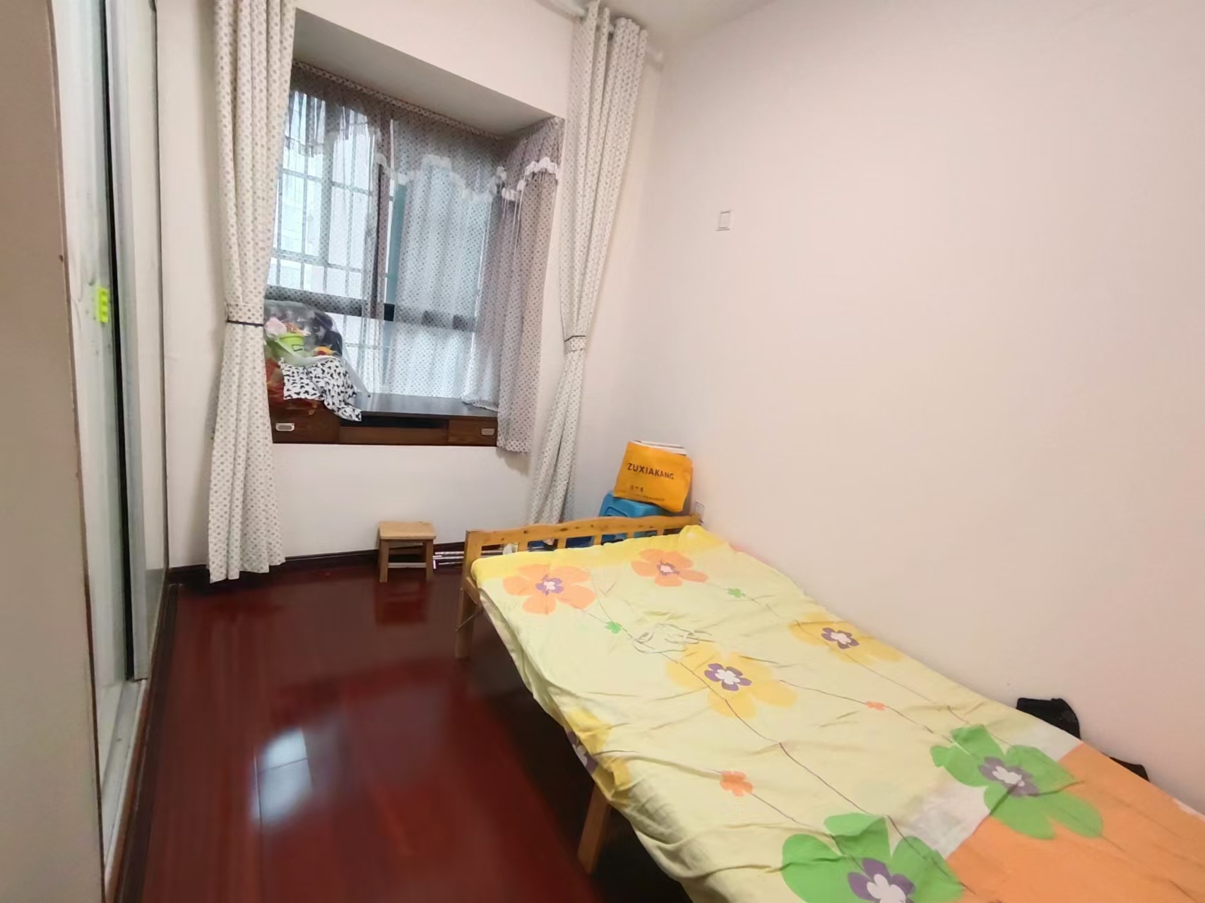 天鹅花园 4室2厅2卫 52.8万 天鹅花园 4室2厅2卫 52.8万室内图