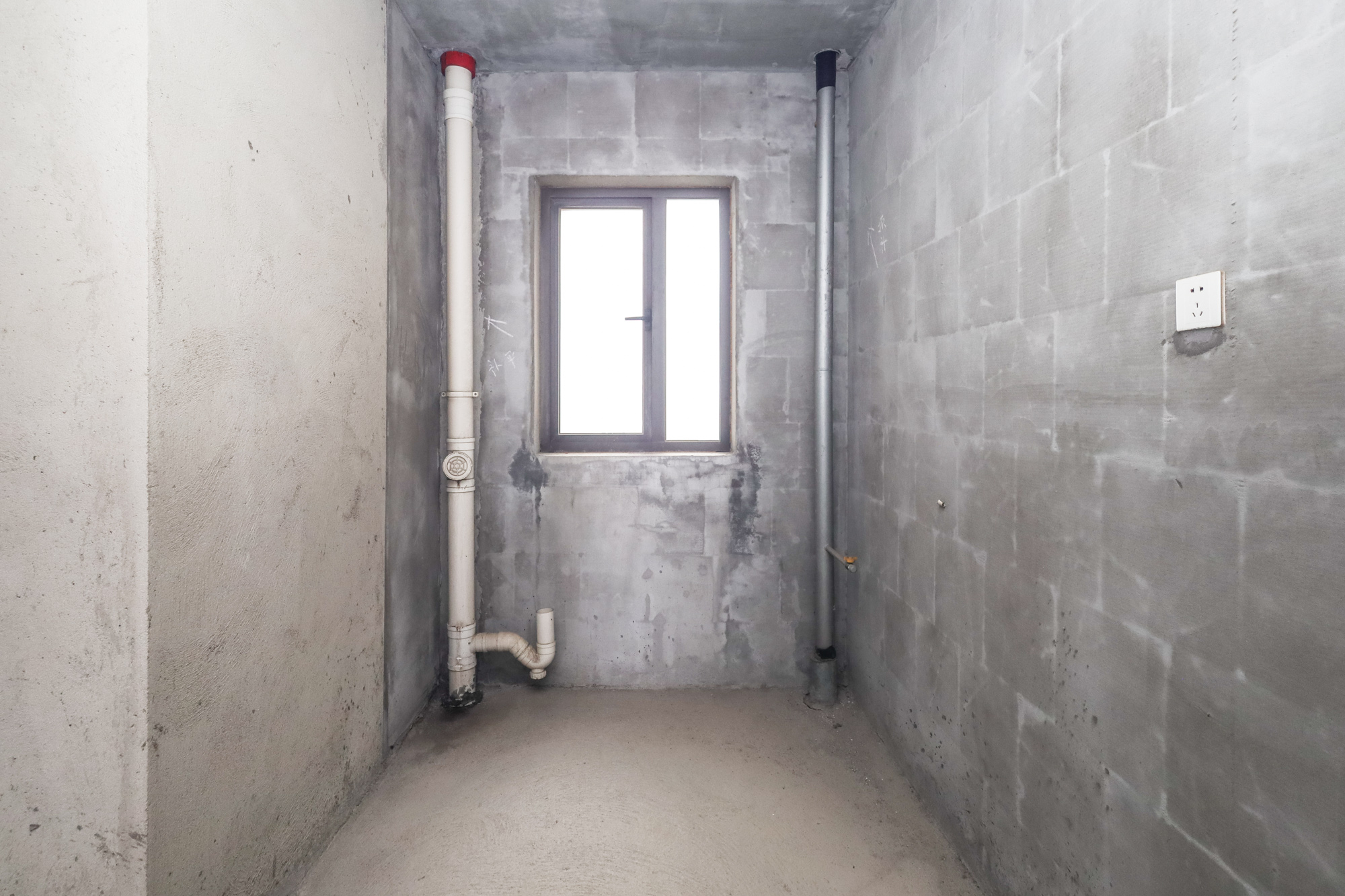 帝辰金缇水郡  4室2厅2卫    59.6万 帝辰金缇水郡  4室2厅2卫    59.6万厨房