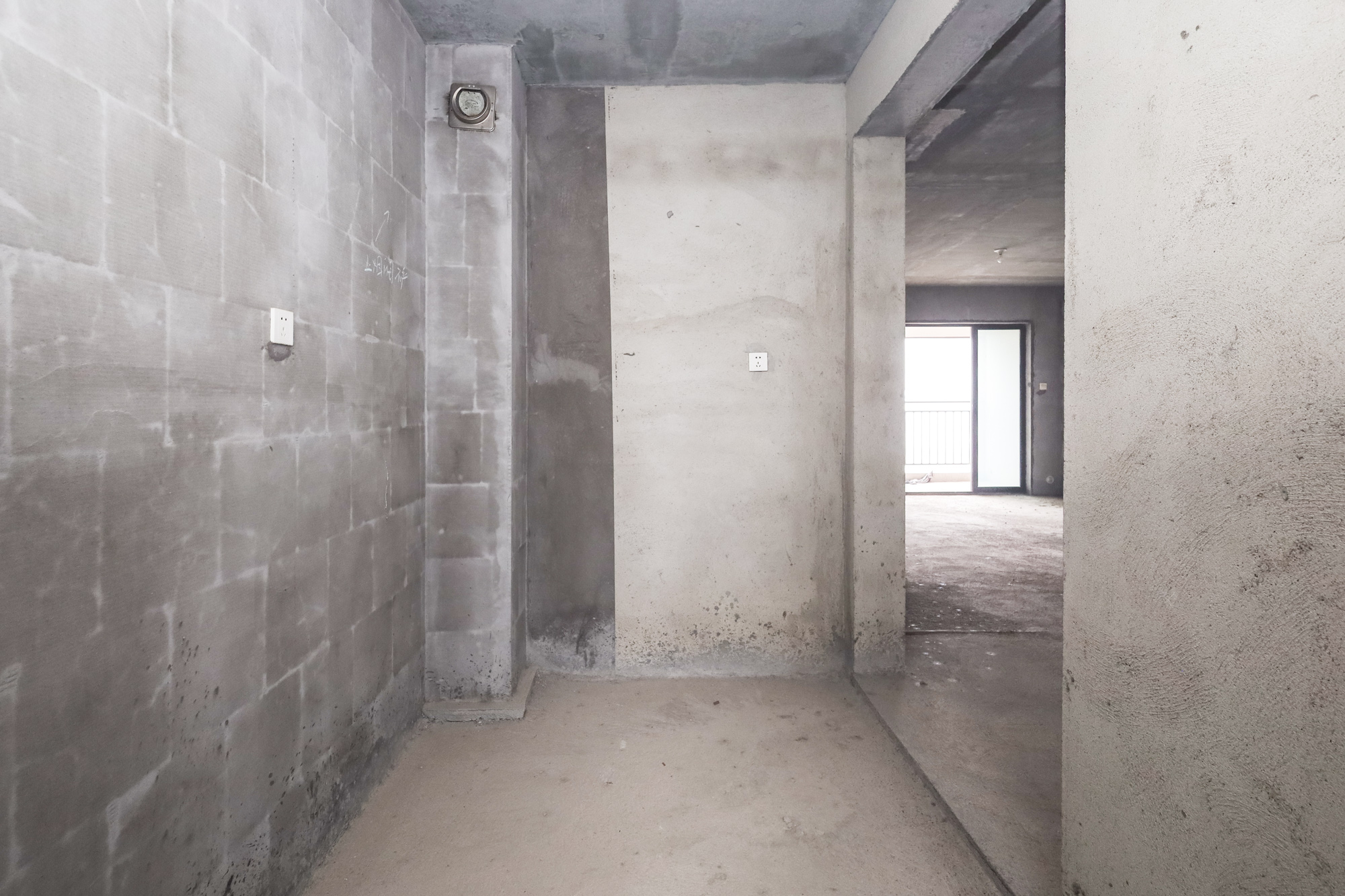 帝辰金缇水郡  4室2厅2卫    59.6万 帝辰金缇水郡  4室2厅2卫    59.6万厨房