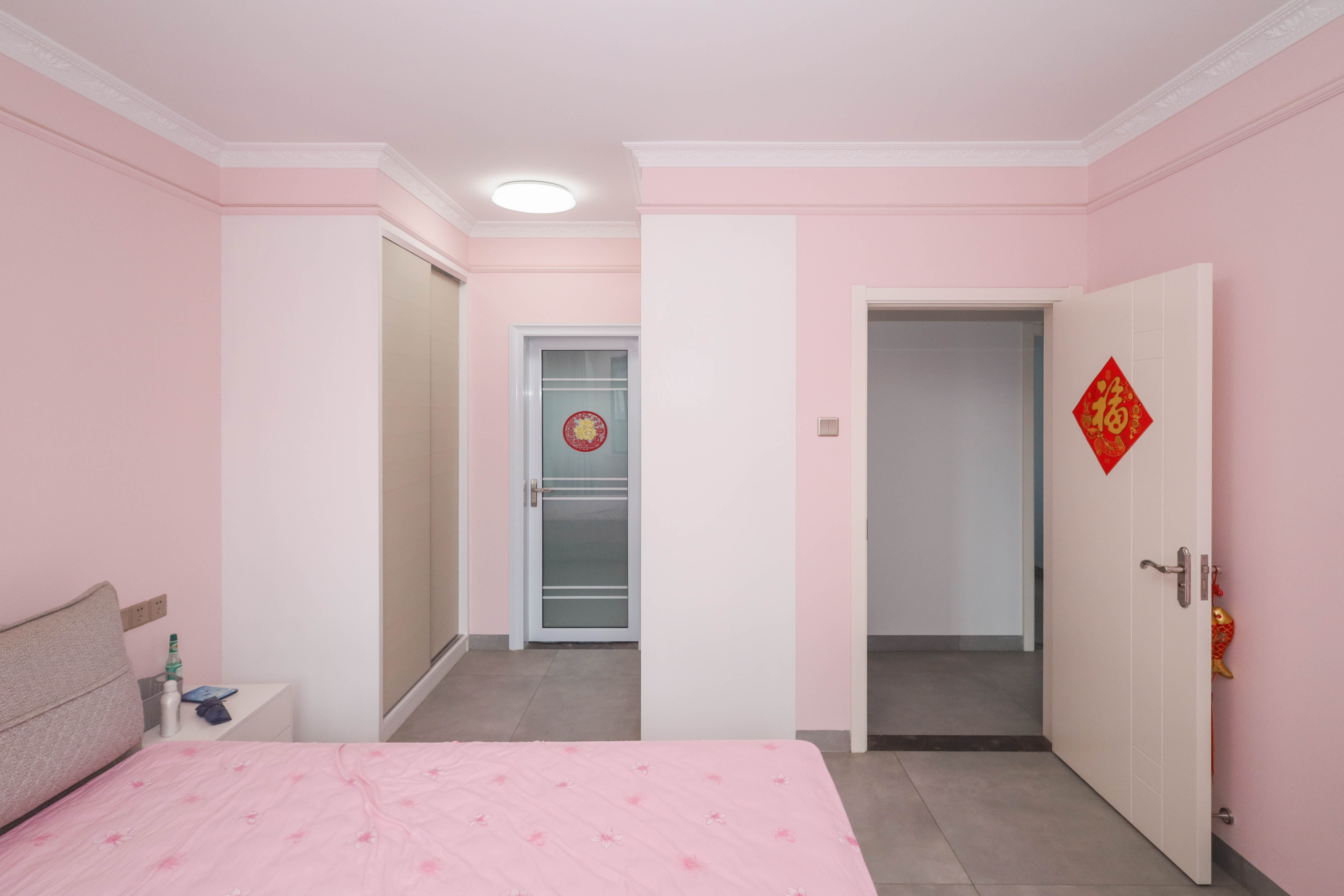 中国铁建梅溪青秀二期  4室2厅2卫    225.0万卧室