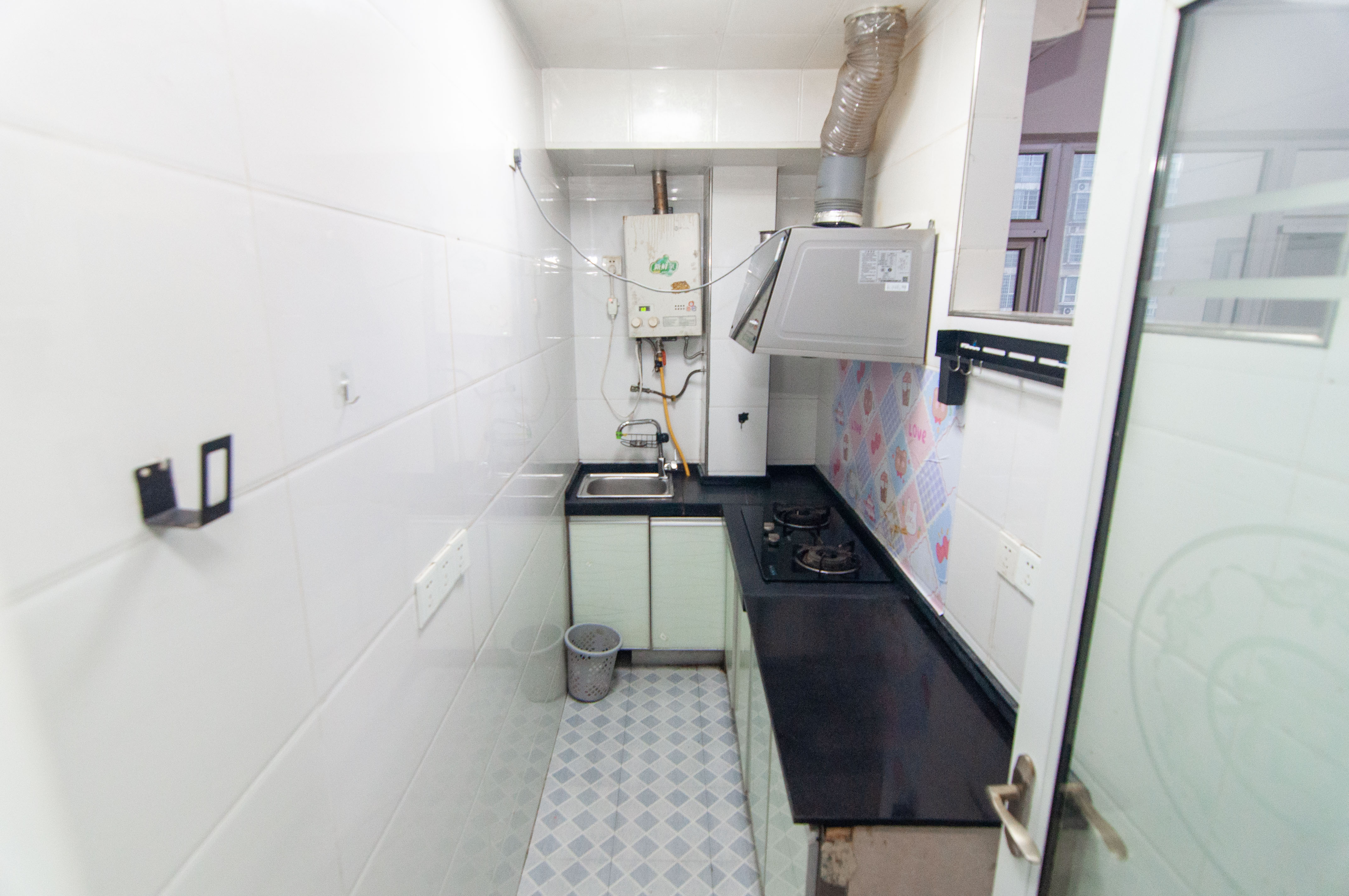 中房F联邦 2室2厅1卫 49.0万 中房F联邦 2室2厅1卫 49.0万厨房