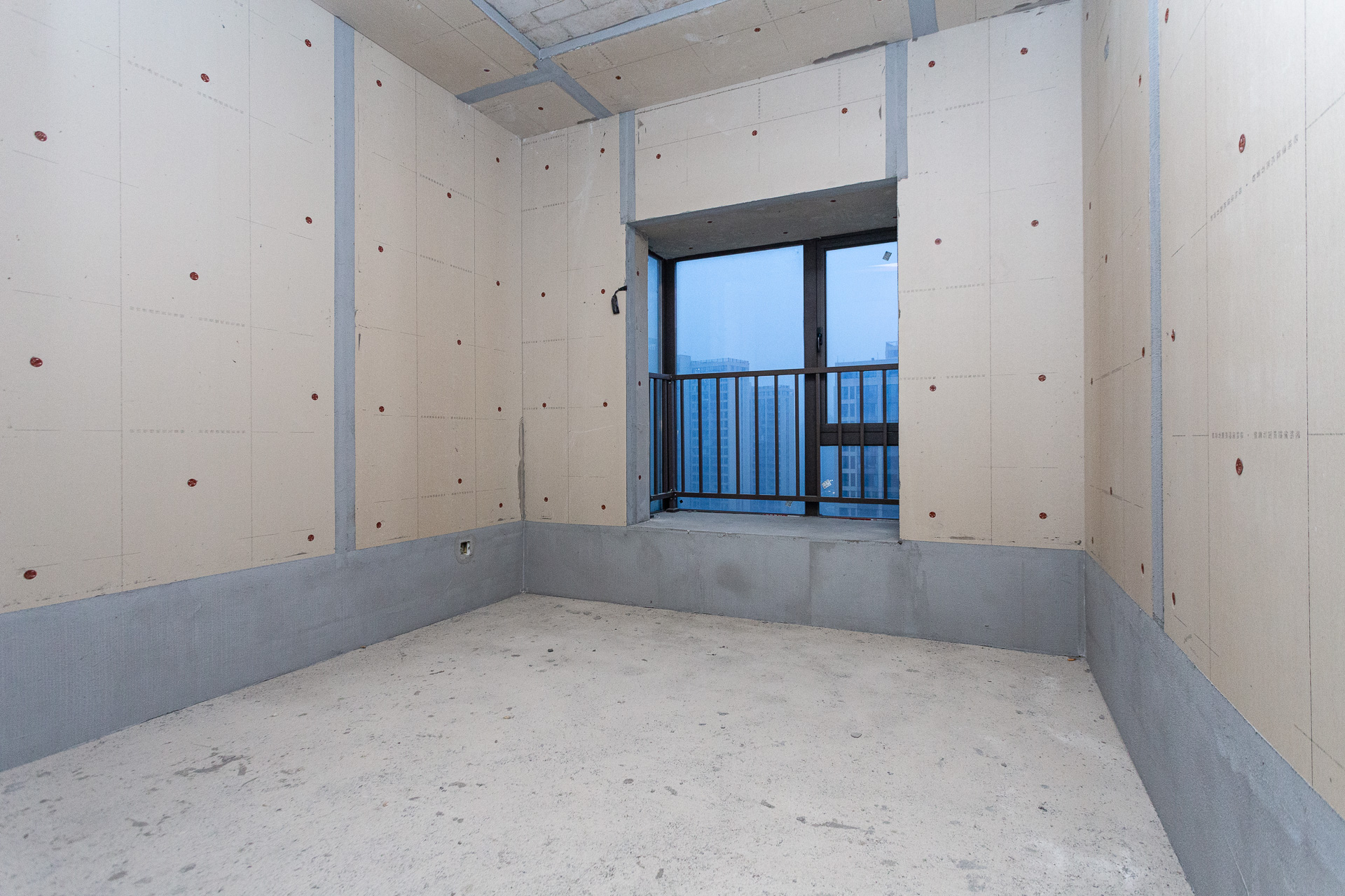 润和湘江天地D区 4室2厅2卫 137.8万 润和湘江天地D区 4室2厅2卫 137.8万卧室