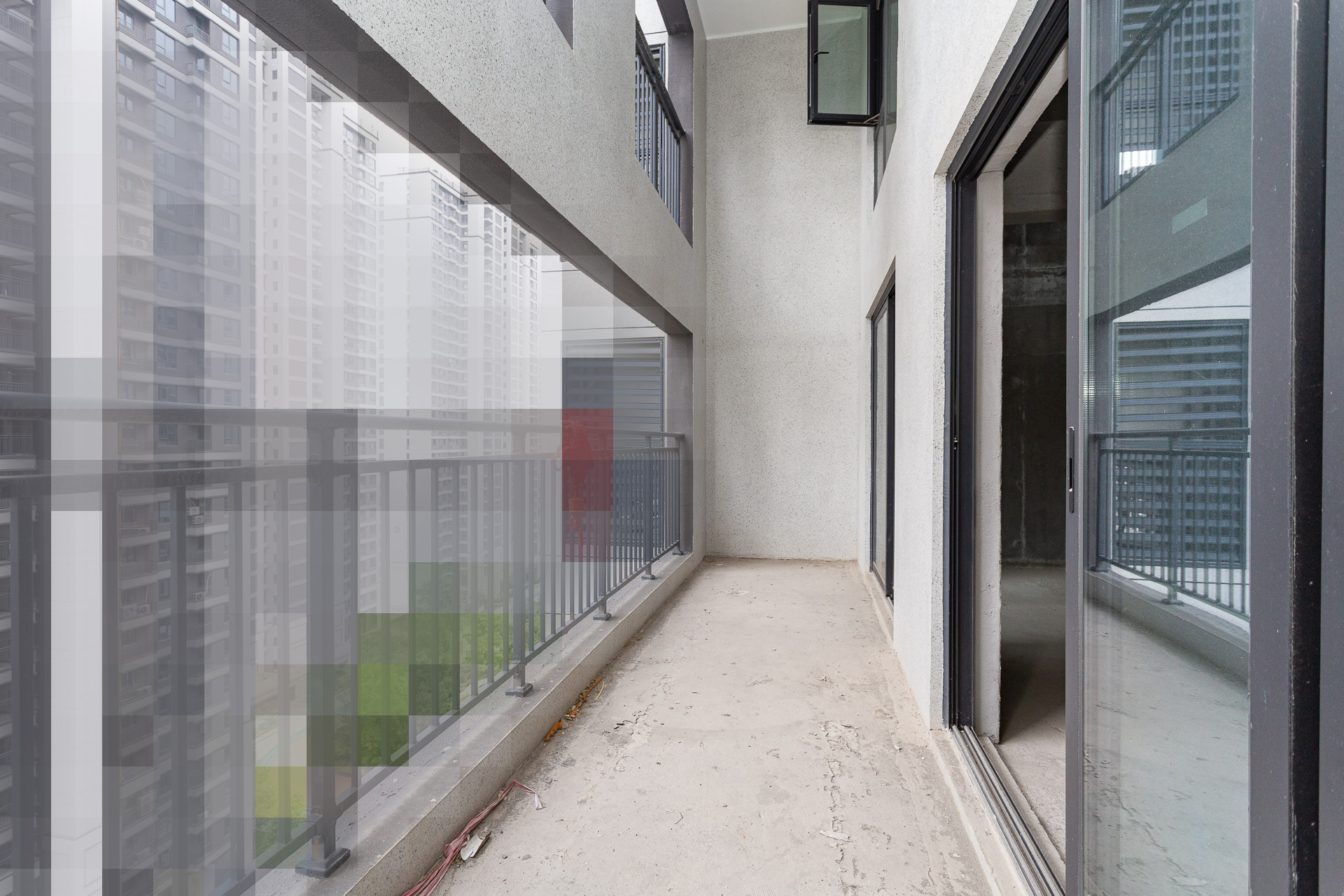 越秀湘江星汇城二期 4室2厅3卫 156.0万 越秀湘江星汇城二期 4室2厅3卫 156.0万阳台