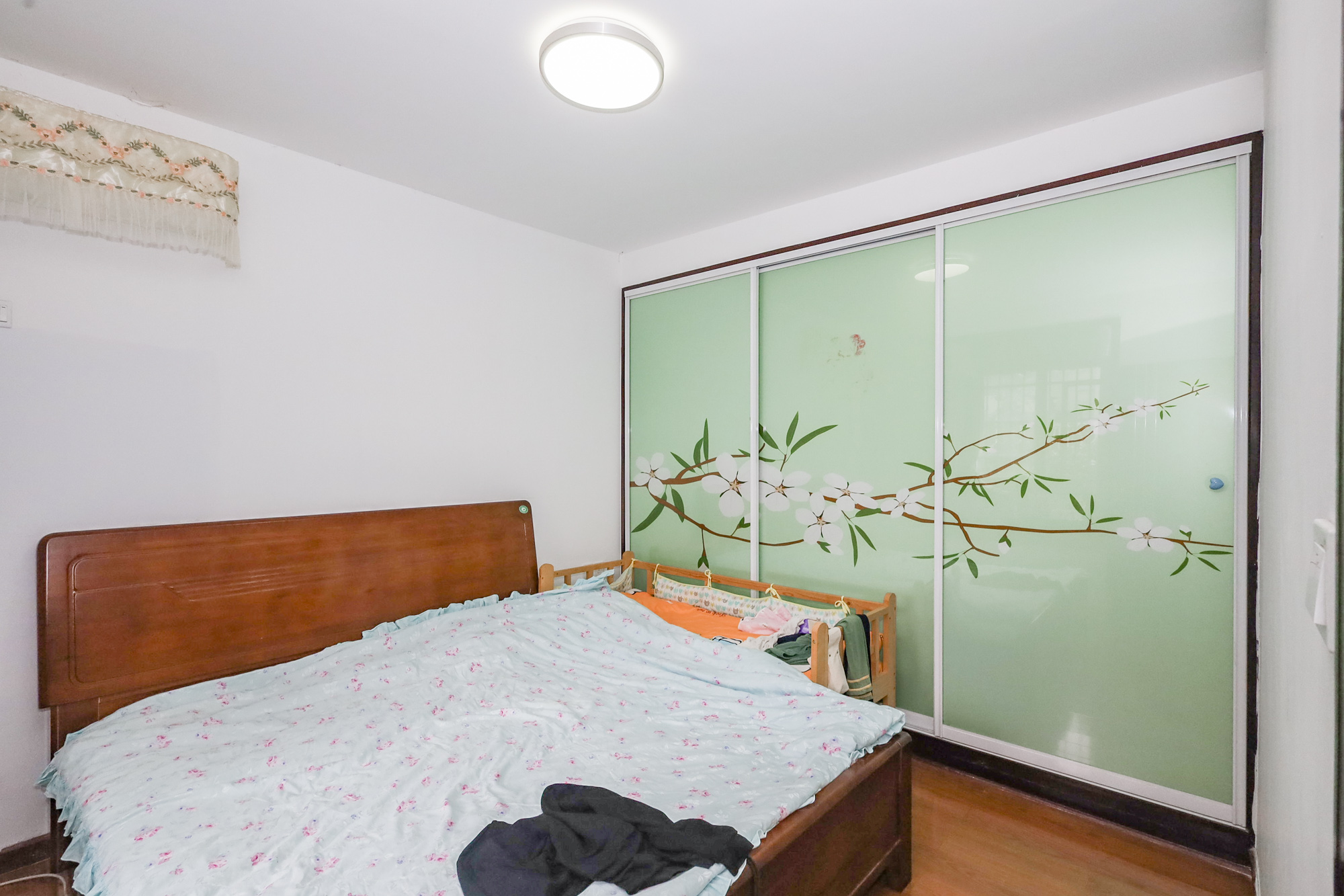 金麓西岸和苑 2室1厅1卫 52.0万 金麓西岸和苑 2室1厅1卫 52.0万卧室