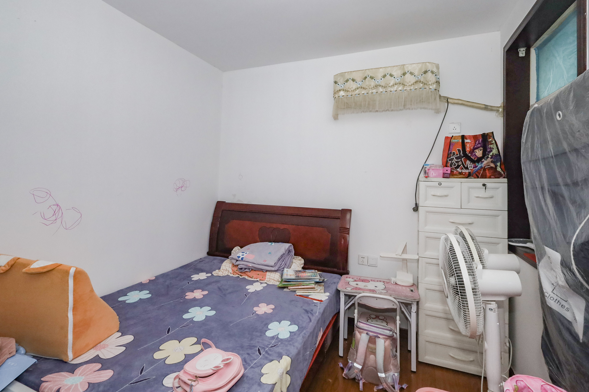 金麓西岸和苑 2室1厅1卫 52.0万 金麓西岸和苑 2室1厅1卫 52.0万卧室