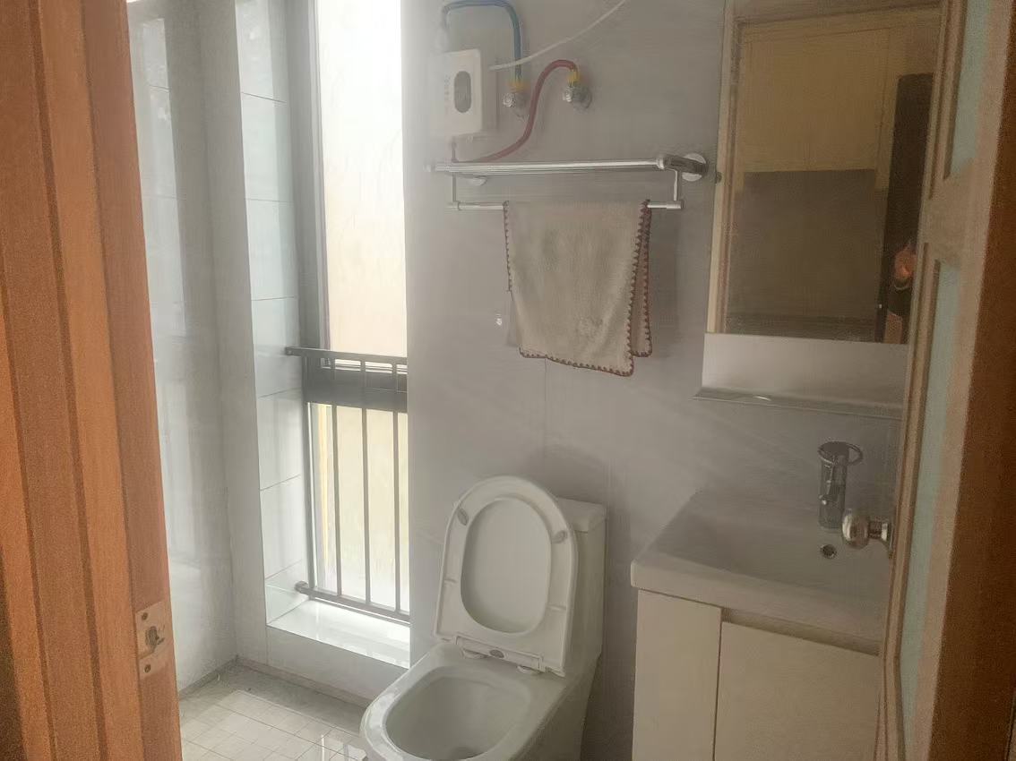 碧桂园壹中心 1室1厅1卫 1200.0元/月 碧桂园壹中心 1室1厅1卫 1200.0元/月室内图