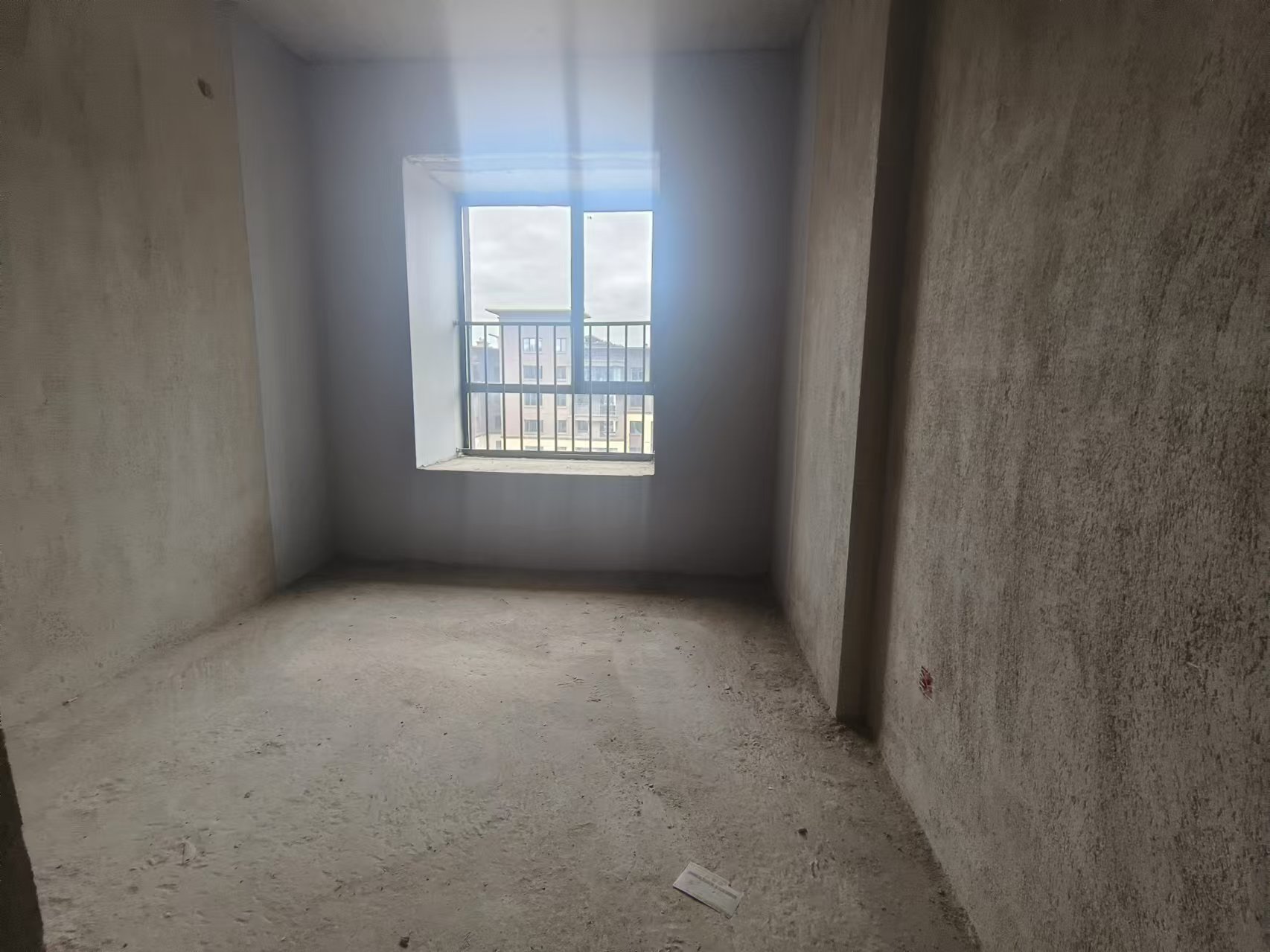 大汉龙城  4室2厅2卫    90.8万 大汉龙城  4室2厅2卫    90.8万室内图