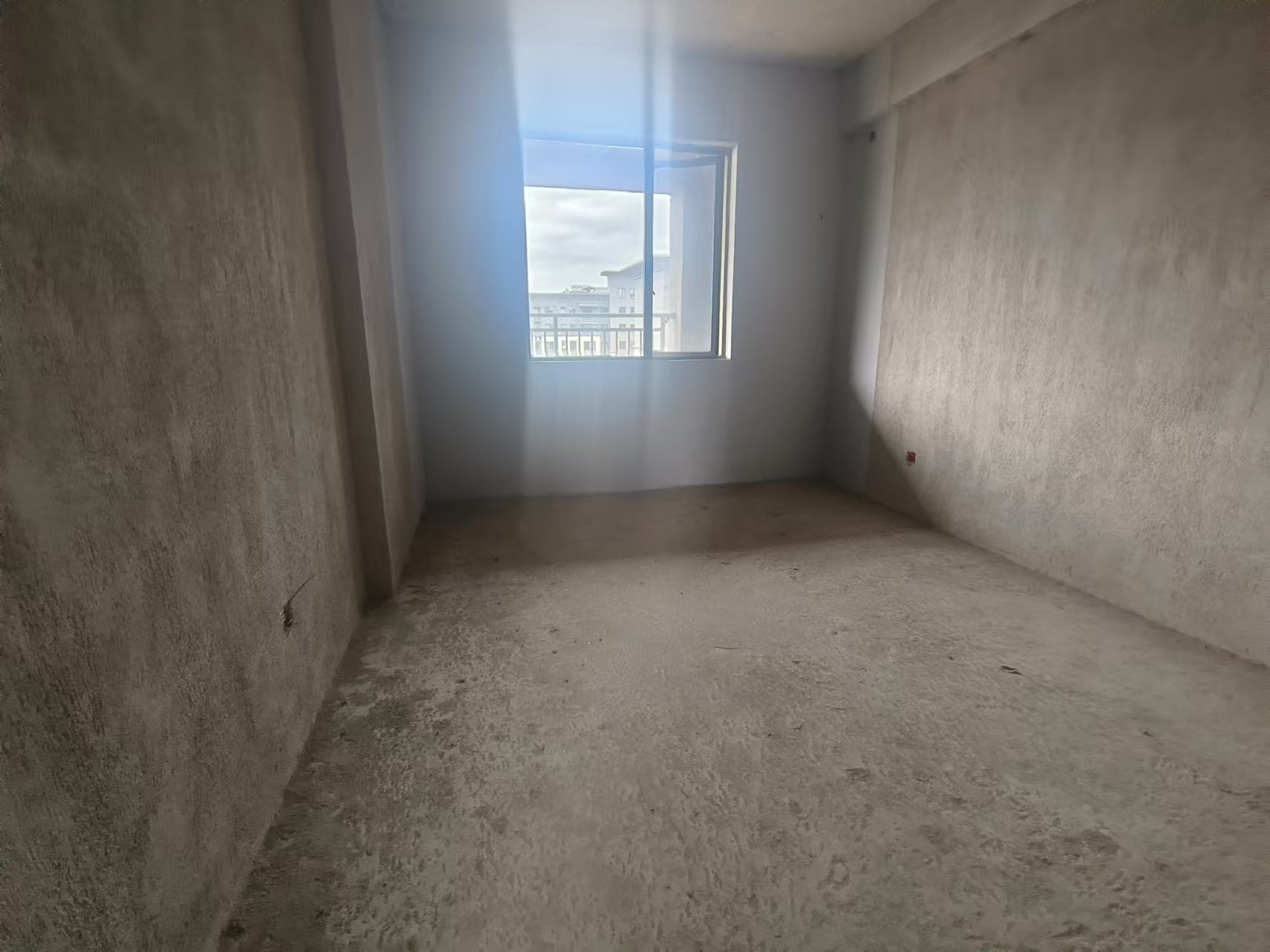 大汉龙城  4室2厅2卫    90.8万 大汉龙城  4室2厅2卫    90.8万室内图