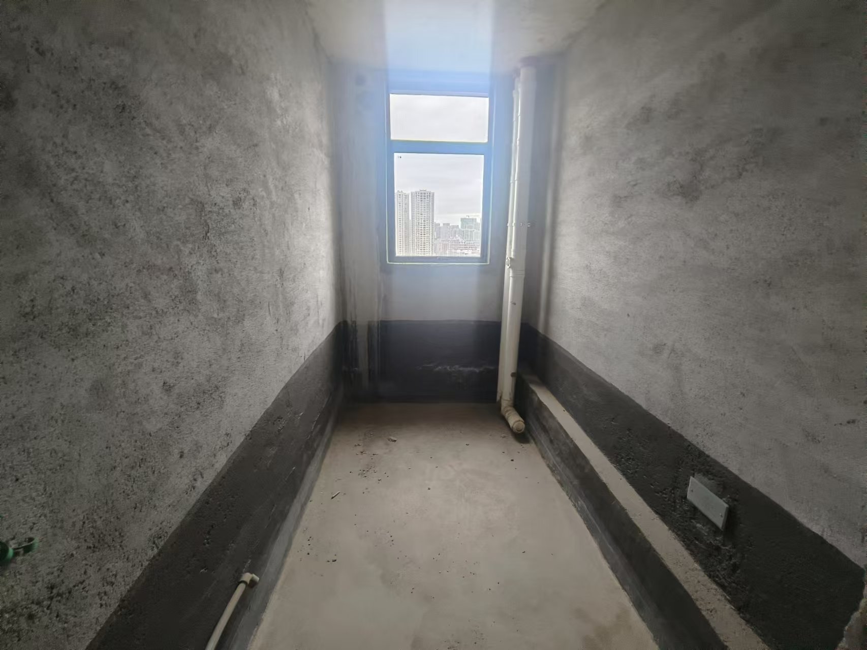 大汉龙城  4室2厅2卫    108.0万 大汉龙城  4室2厅2卫    108.0万室内图