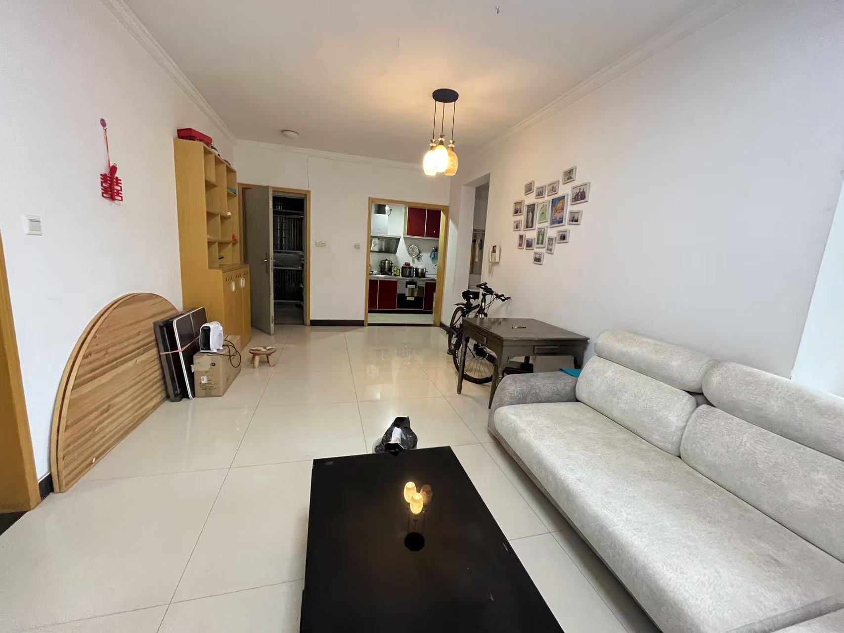 怡海星城 2室2厅1卫 1500.0元/月 怡海星城 2室2厅1卫 1500.0元/月室内图