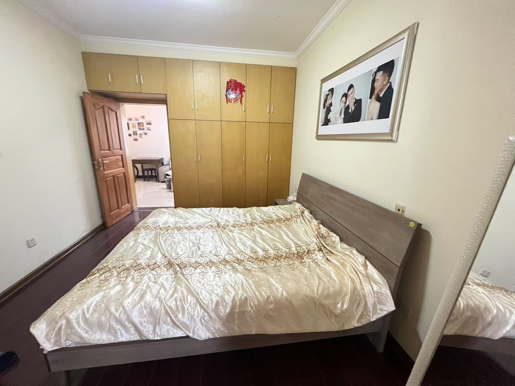 怡海星城 2室2厅1卫 1500.0元/月 怡海星城 2室2厅1卫 1500.0元/月室内图