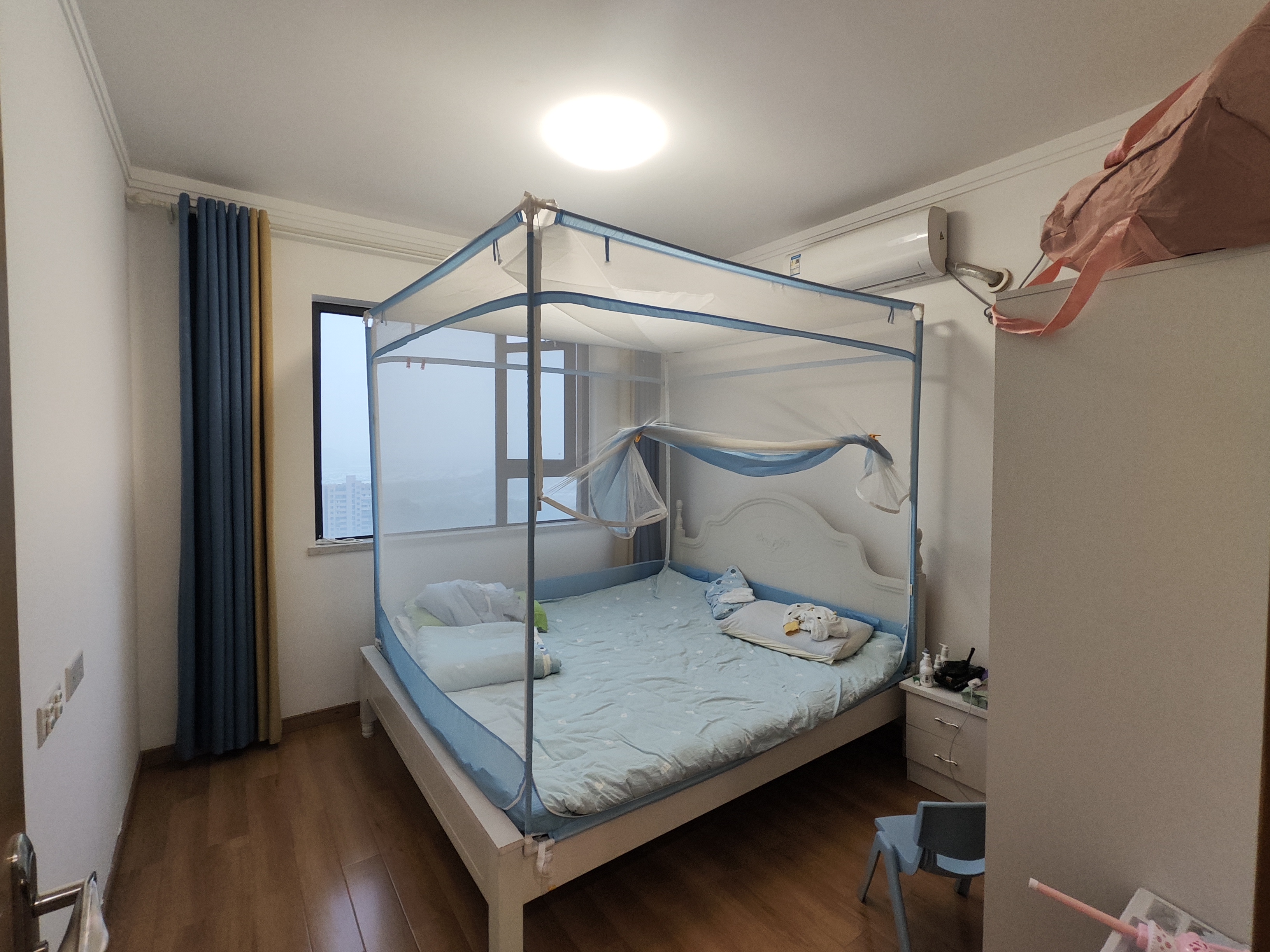 中建嘉和城凤凰台(中建瑞兴家园)  3室2厅1卫    89.0万 中建嘉和城凤凰台(中建瑞兴家园)  3室2厅1卫    89.0万卧室