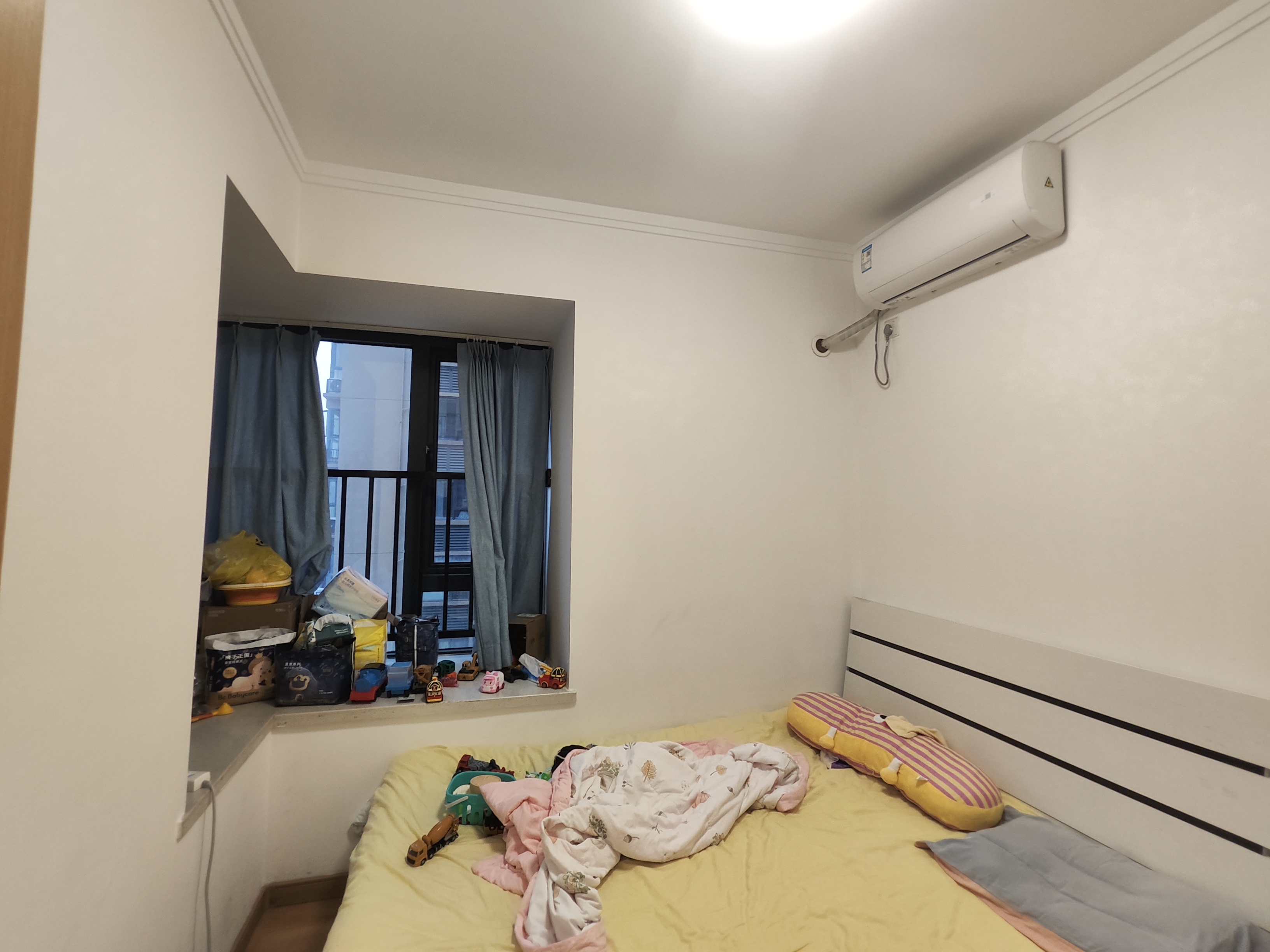 中建嘉和城凤凰台(中建瑞兴家园)  3室2厅1卫    89.0万 中建嘉和城凤凰台(中建瑞兴家园)  3室2厅1卫    89.0万卧室