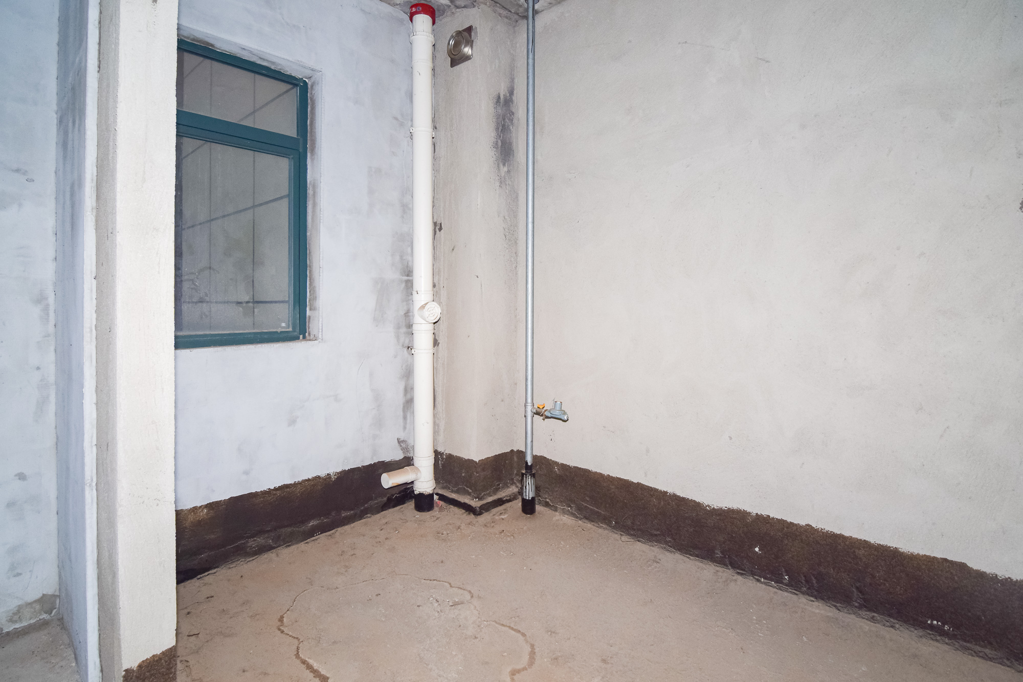 丽景华庭 3室2厅2卫 82.0万 丽景华庭 3室2厅2卫 82.0万厨房