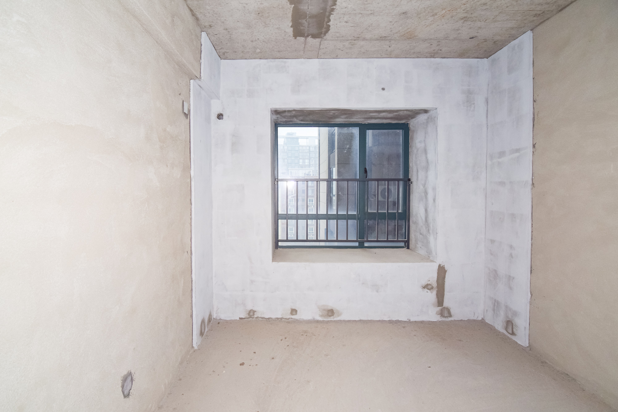 丽景华庭 3室2厅2卫 82.0万 丽景华庭 3室2厅2卫 82.0万卧室