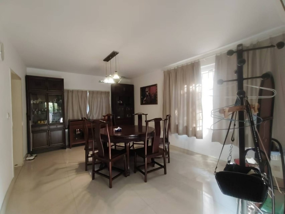 源园新村 8室2厅3卫 168.0万 源园新村 8室2厅3卫 168.0万室内图