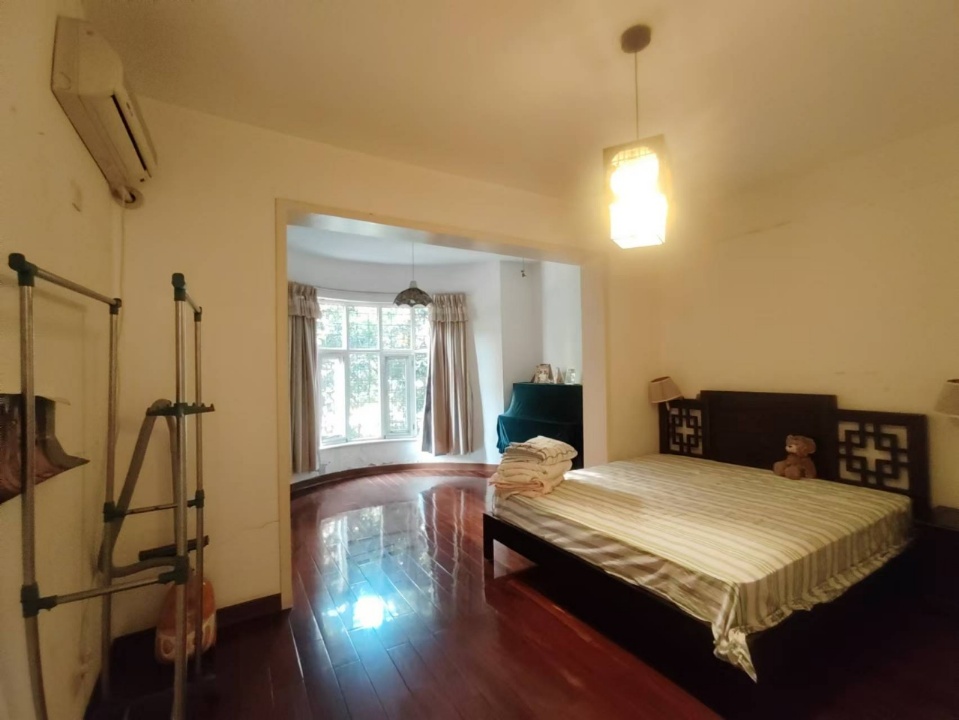 源园新村 8室2厅3卫 168.0万 源园新村 8室2厅3卫 168.0万室内图