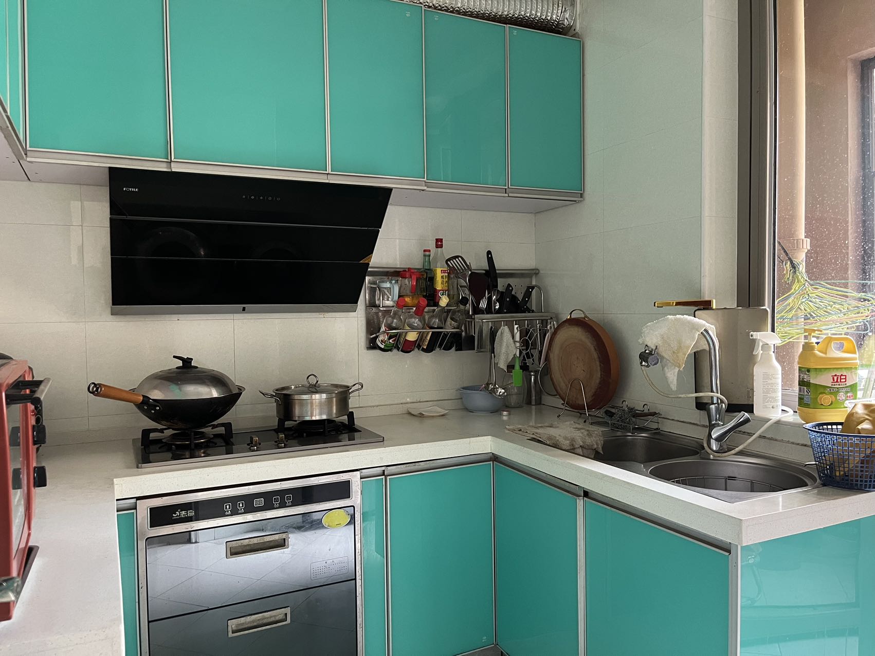 怡海星城 3室2厅1卫 1800.0元/月 怡海星城 3室2厅1卫 1800.0元/月小区图