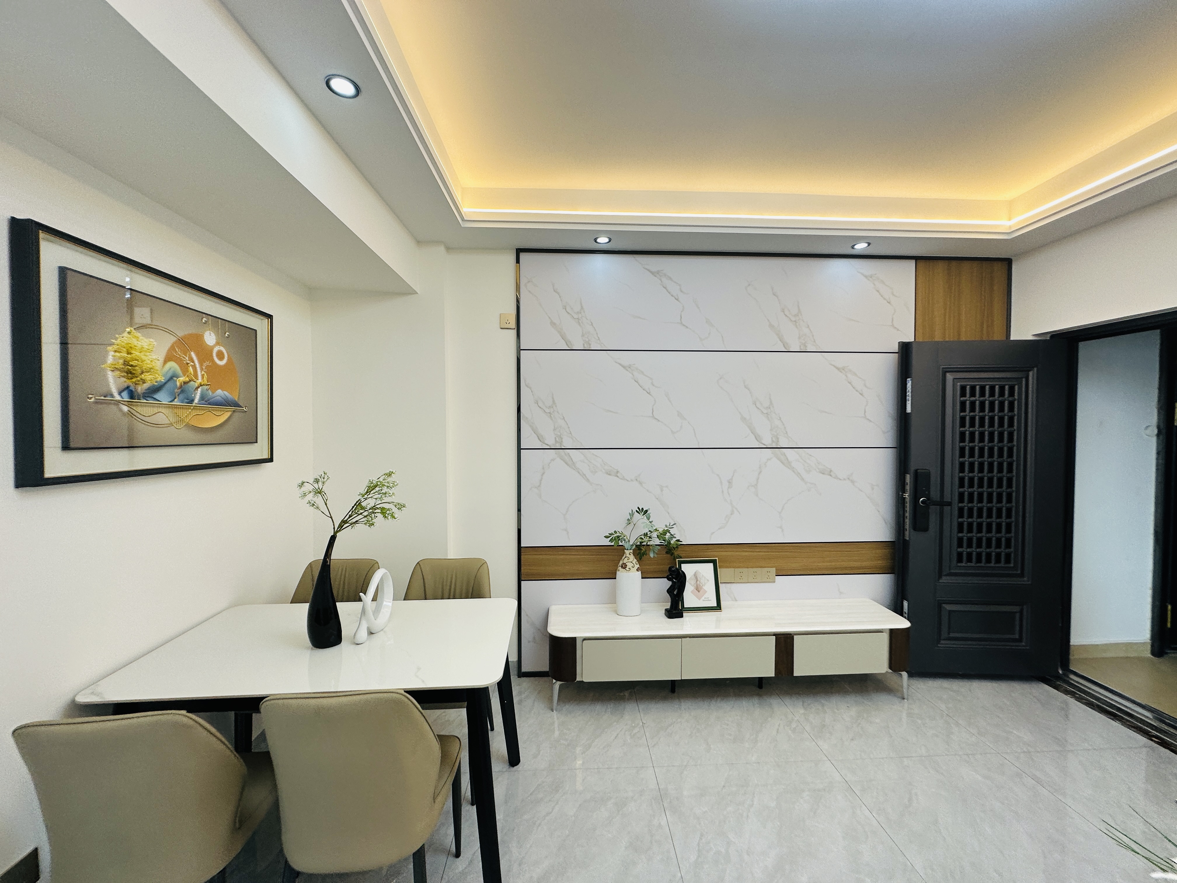 秀山观海苑 2室1厅1卫 83.0万 秀山观海苑 2室1厅1卫 83.0万其他