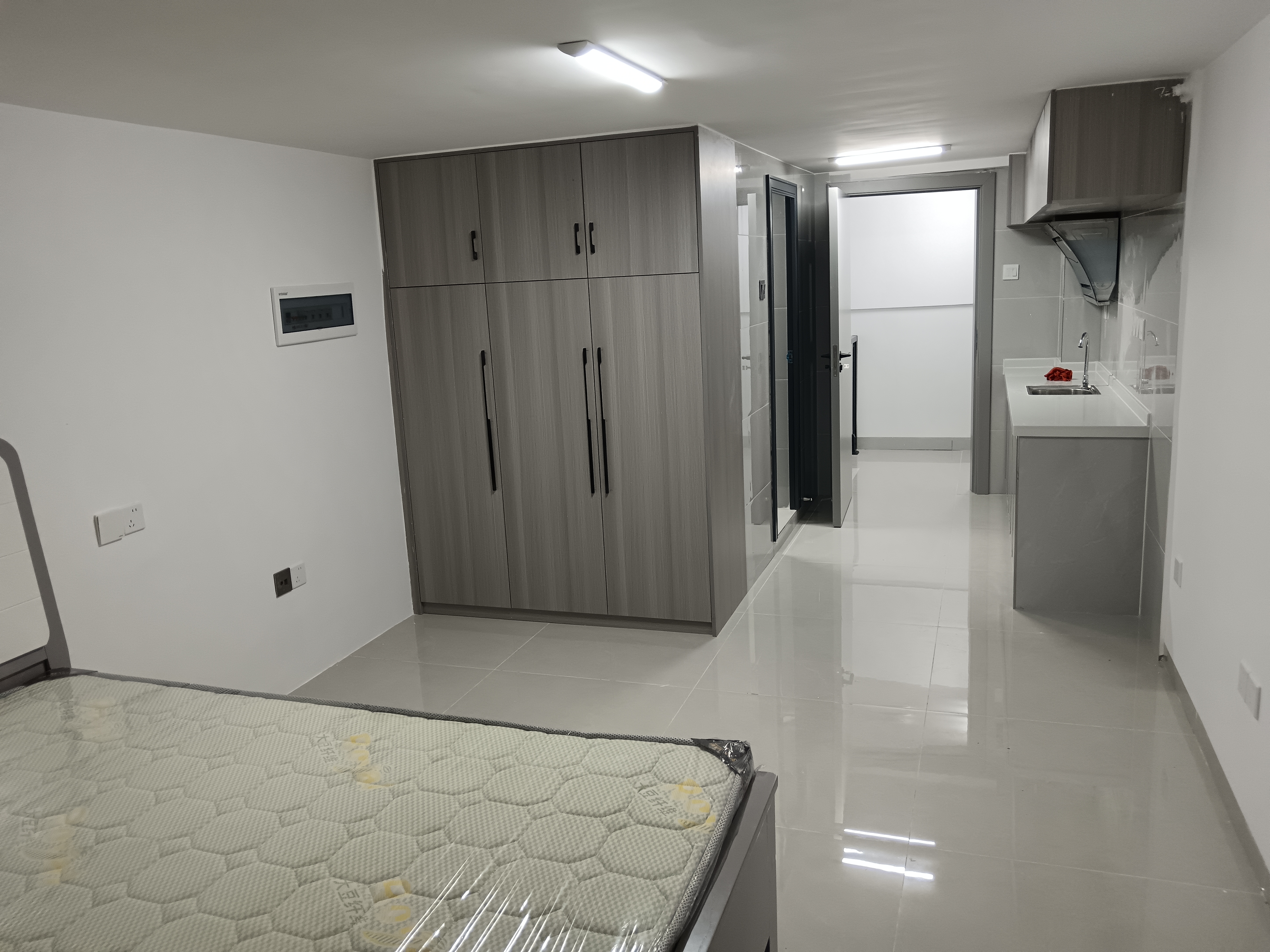 新城悦隽公园 1室1厅1卫 1000.0元/月 新城悦隽公园 1室1厅1卫 1000.0元/月室内图