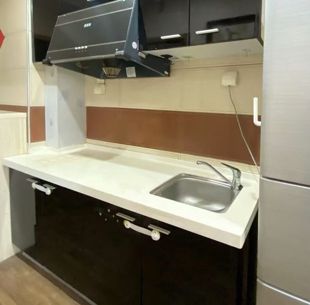 昊天大厦 1室1厅1卫 1800.0元/月 昊天大厦 1室1厅1卫 1800.0元/月室内图