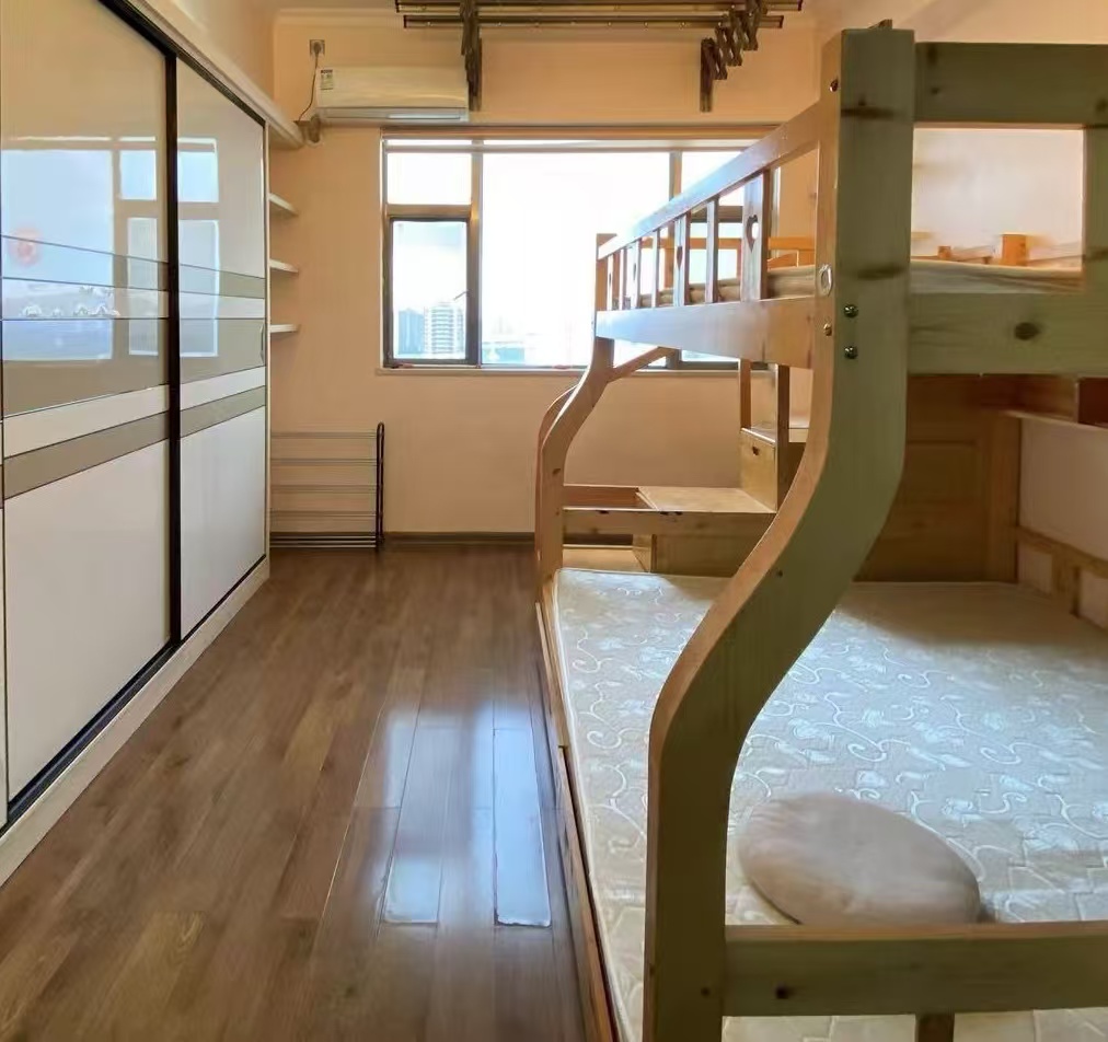 昊天大厦  1室1厅1卫    1800.0元/月室内图