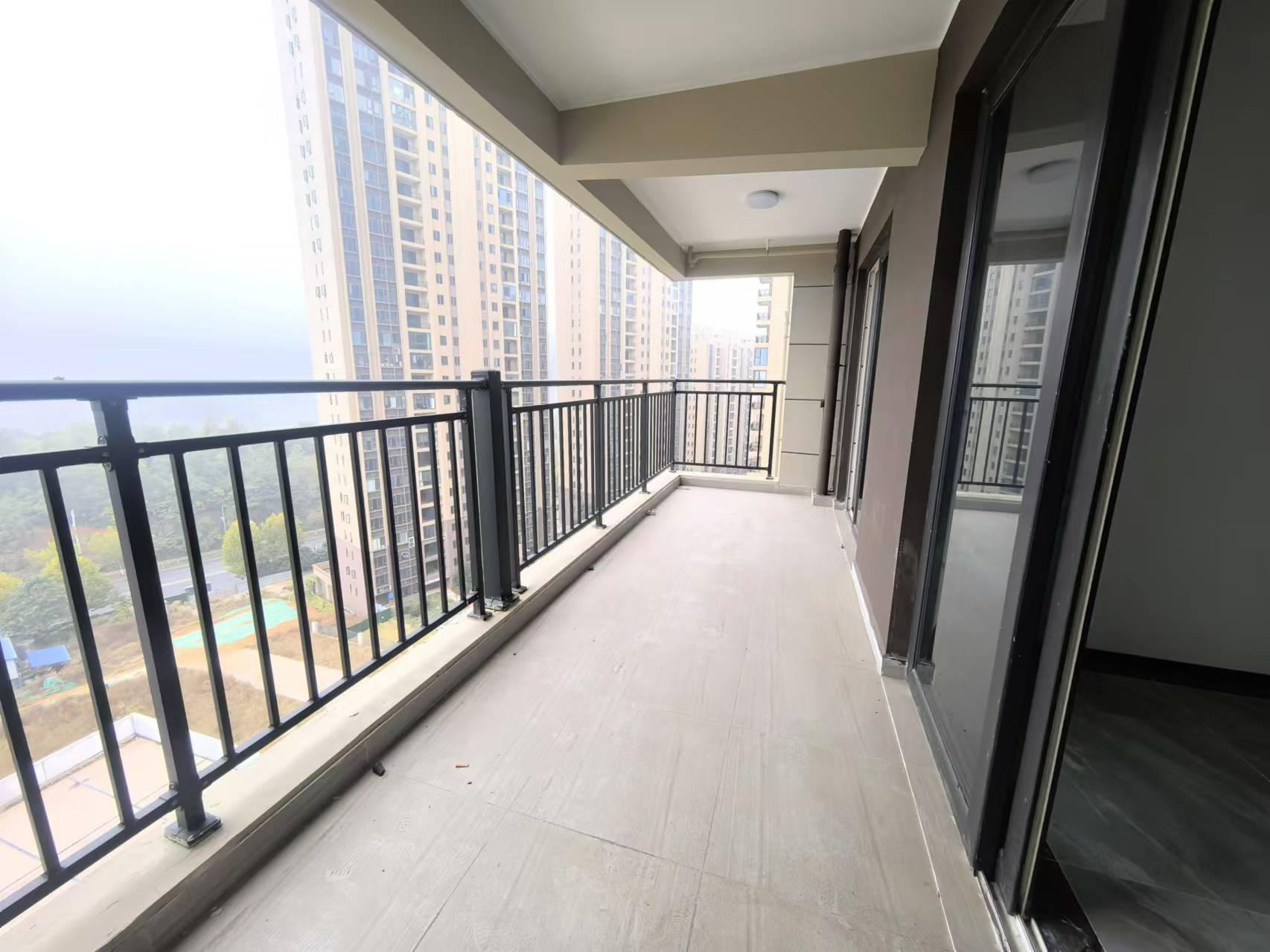 碧桂园华府(碧桂园五期)  4室2厅2卫    76.8万 碧桂园华府(碧桂园五期)  4室2厅2卫    76.8万户型图