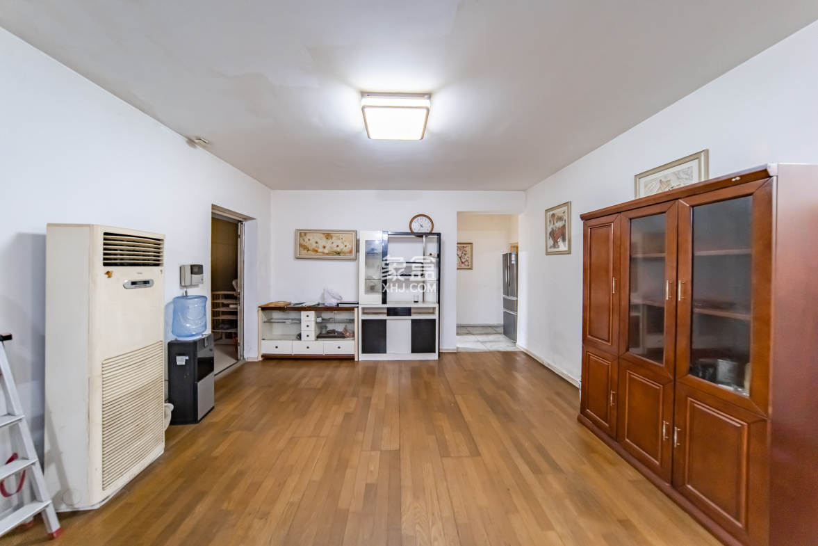 阳光100一期、四五期 4室2厅2卫 102.0万 阳光100一期、四五期 4室2厅2卫 102.0万其他