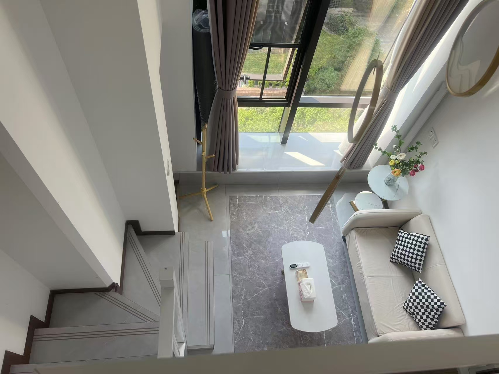 珠江花城好世界 1室1厅1卫 2200.0元/月 珠江花城好世界 1室1厅1卫 2200.0元/月室内图