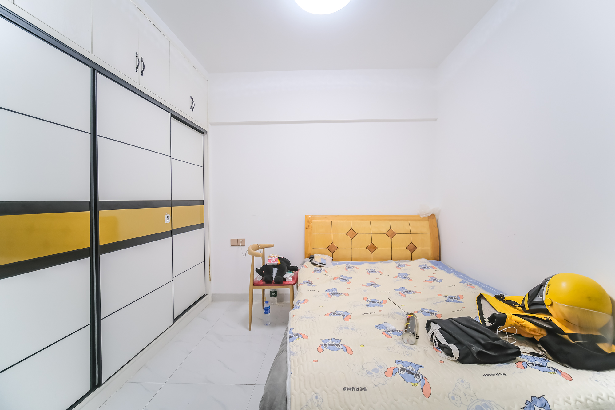 山水湾  1室1厅1卫    27.5万 山水湾  1室1厅1卫    27.5万卧室