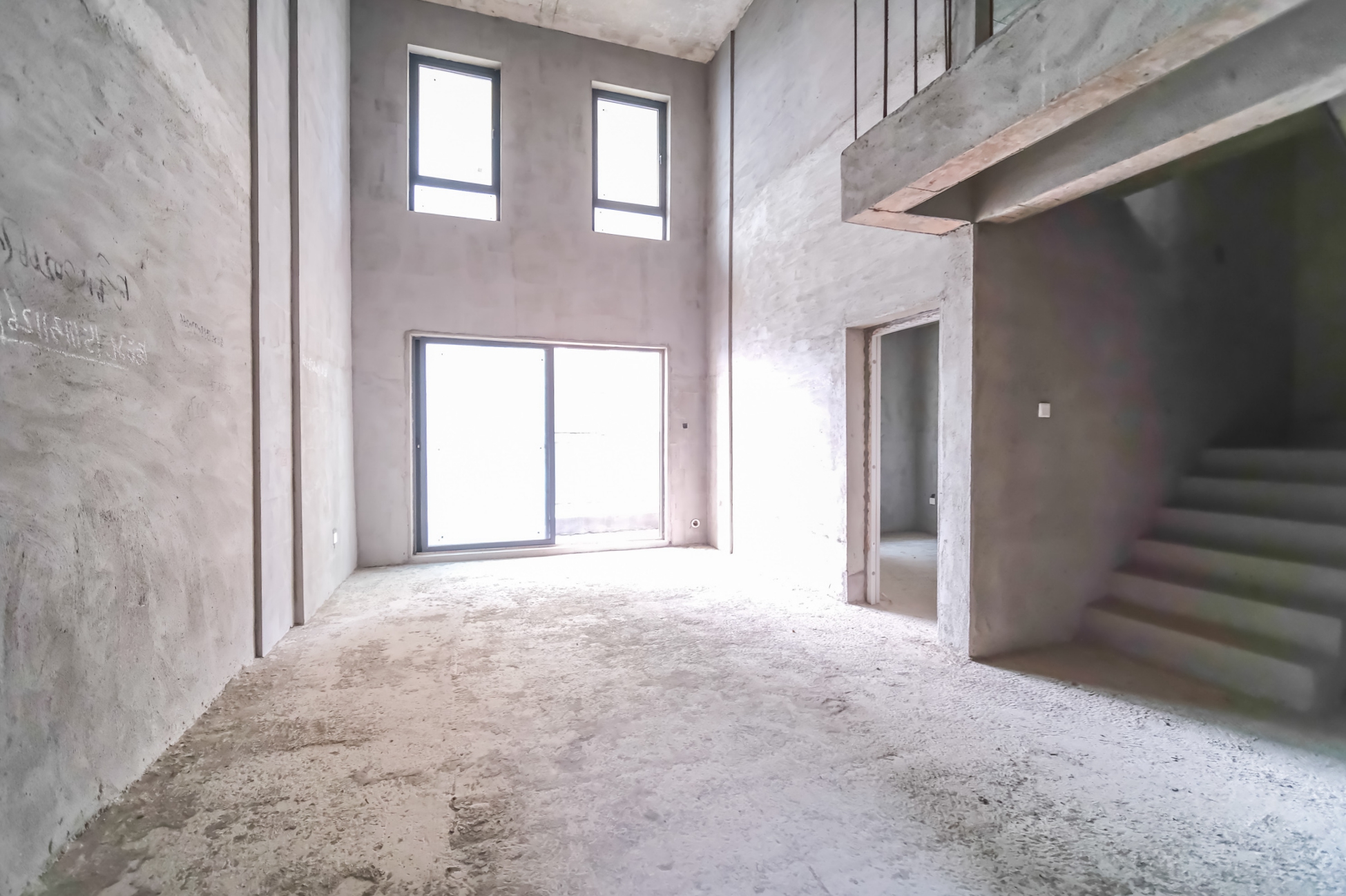 永宏万家里 4室2厅2卫 100.0万 永宏万家里 4室2厅2卫 100.0万客厅